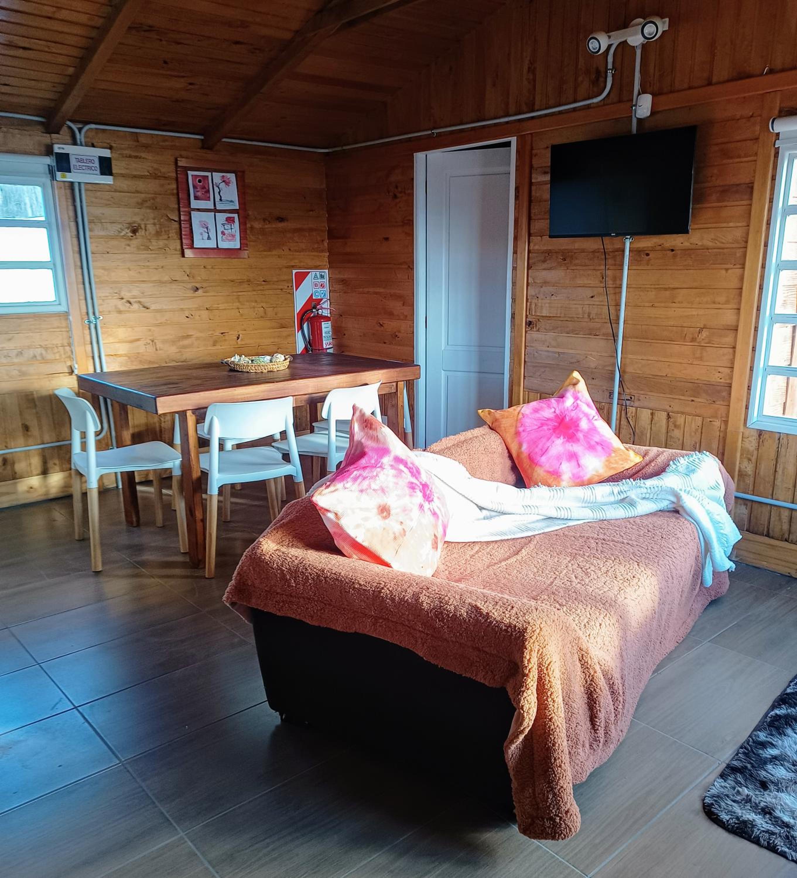 Two-Bedroom House photo 2