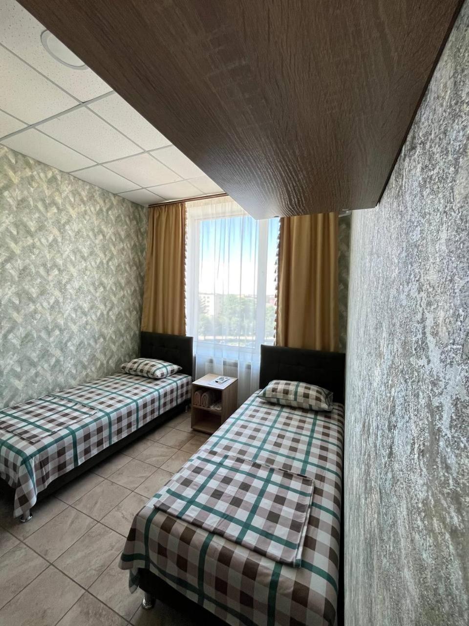 Twin Room with Shared Bathroom photo 1