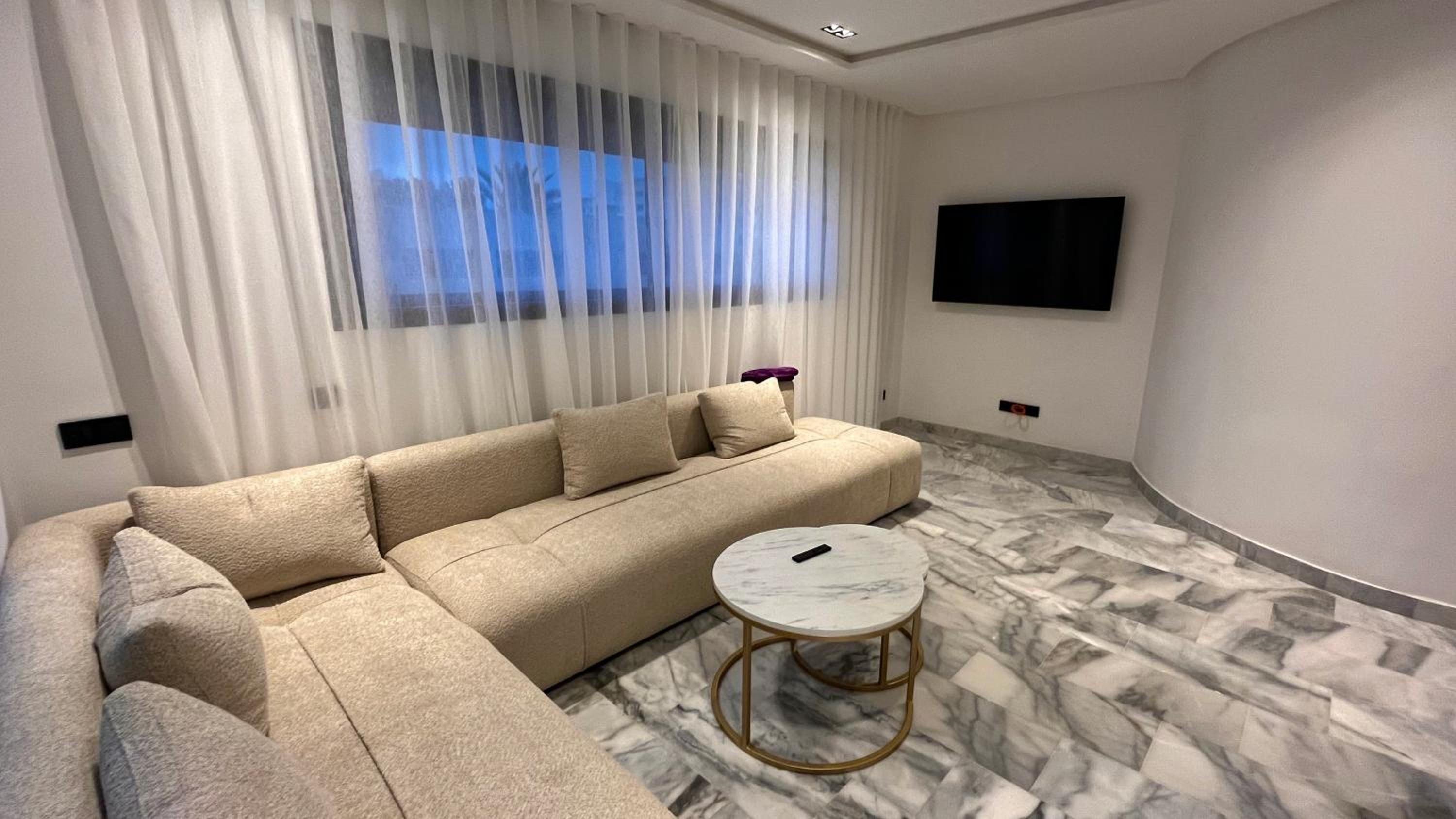 Duplex Apartment - Photo 1