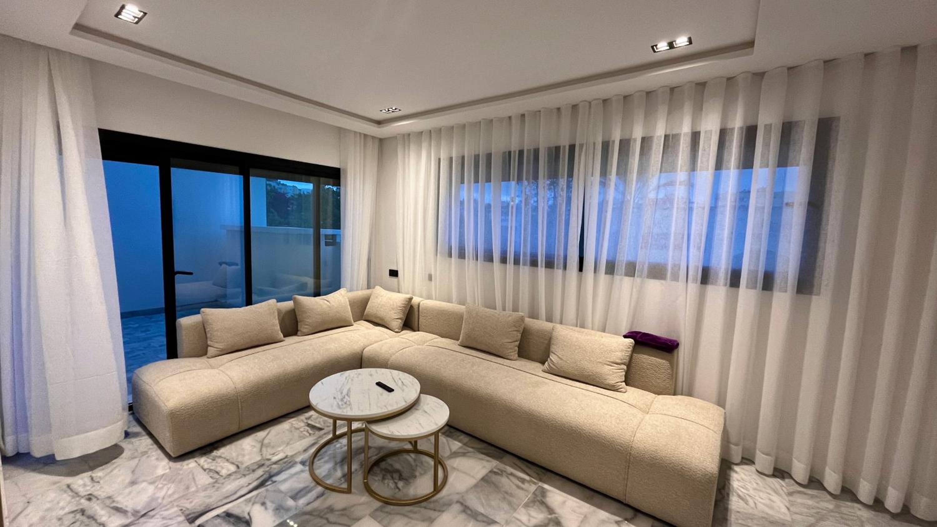 Duplex Apartment - Photo 3
