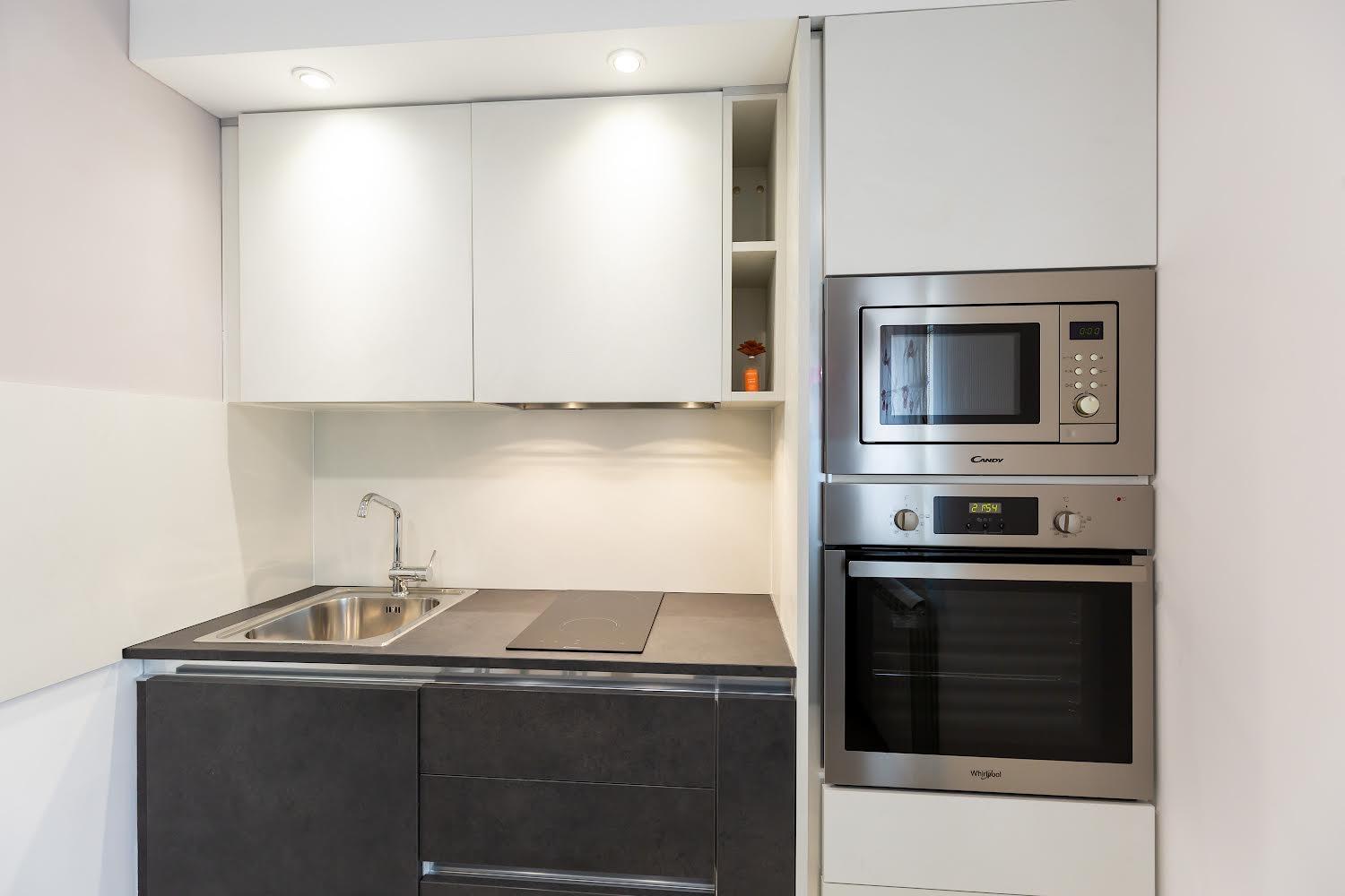 One-Bedroom Apartment - Photo 11