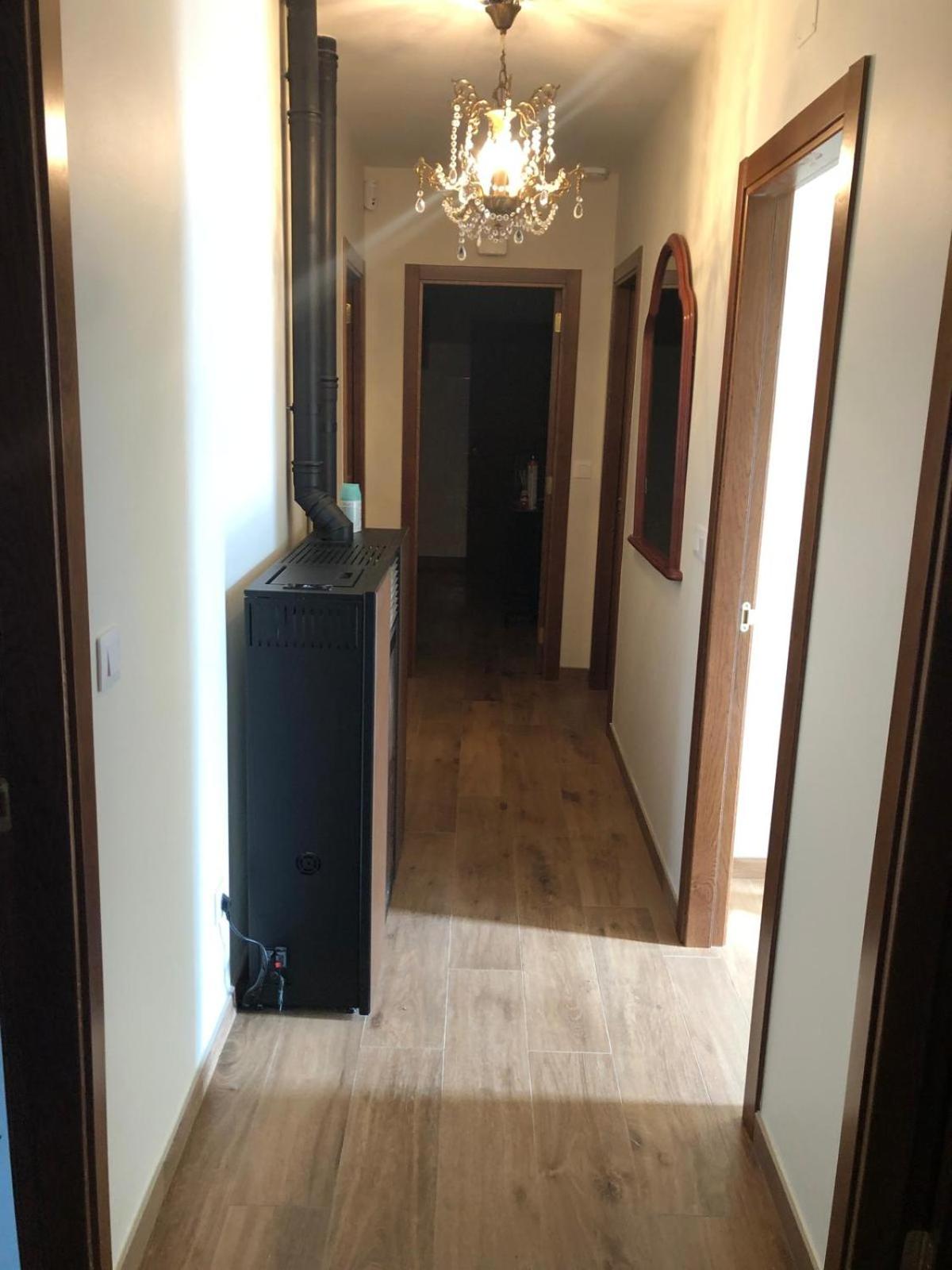 Casa de cuatro habitaciones
