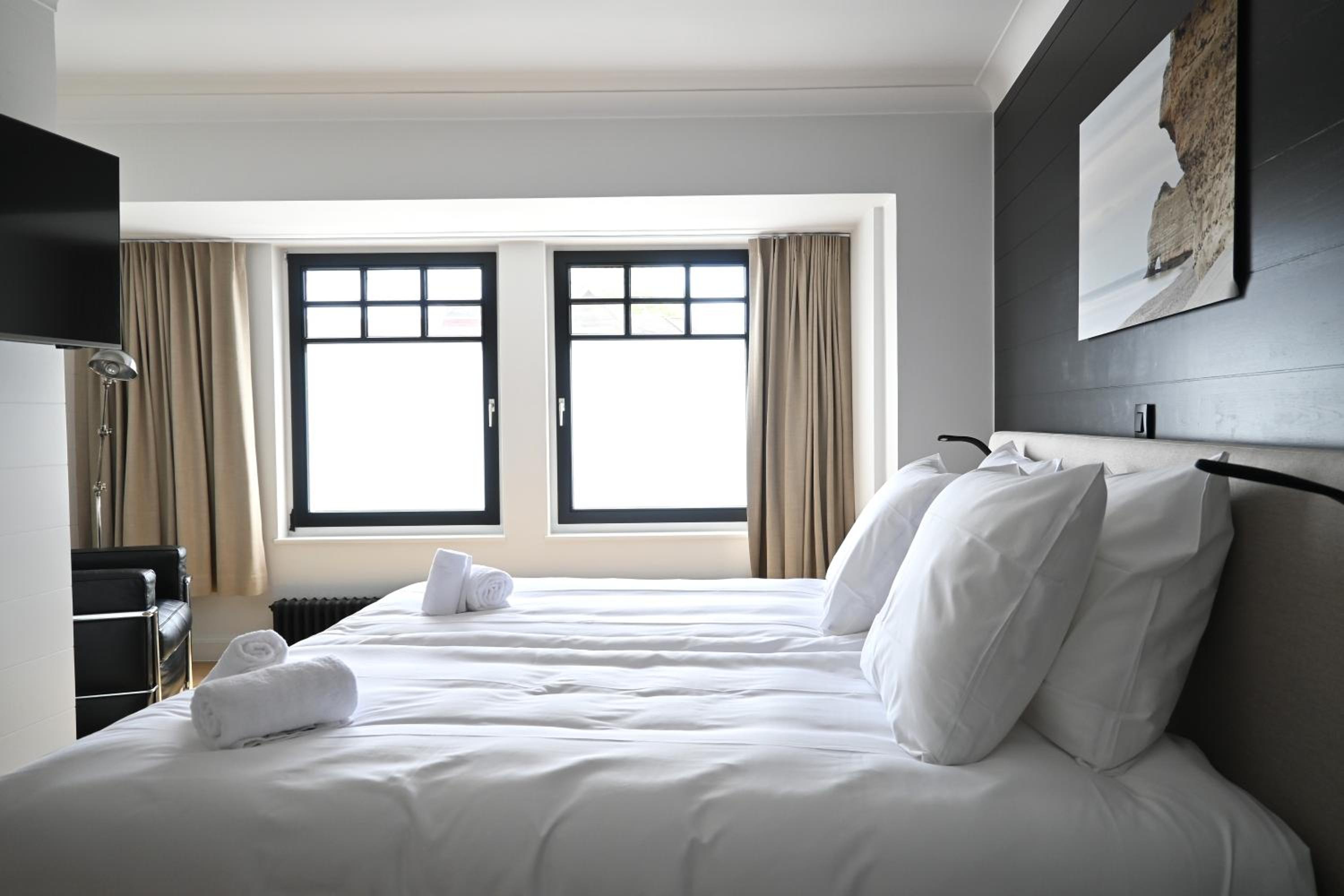 Deluxe Queen Room photo 3