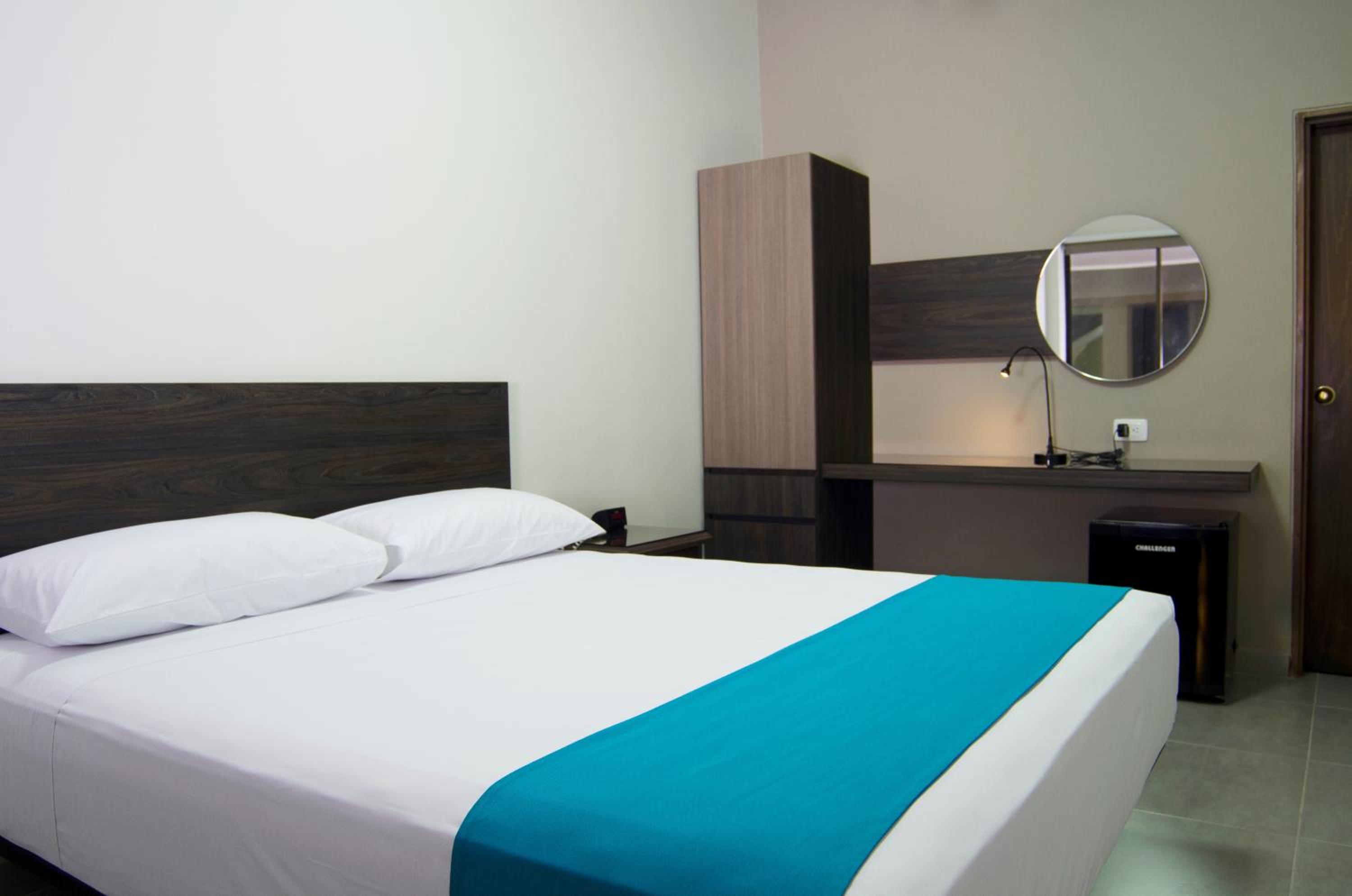 Economy Double Room photo 3