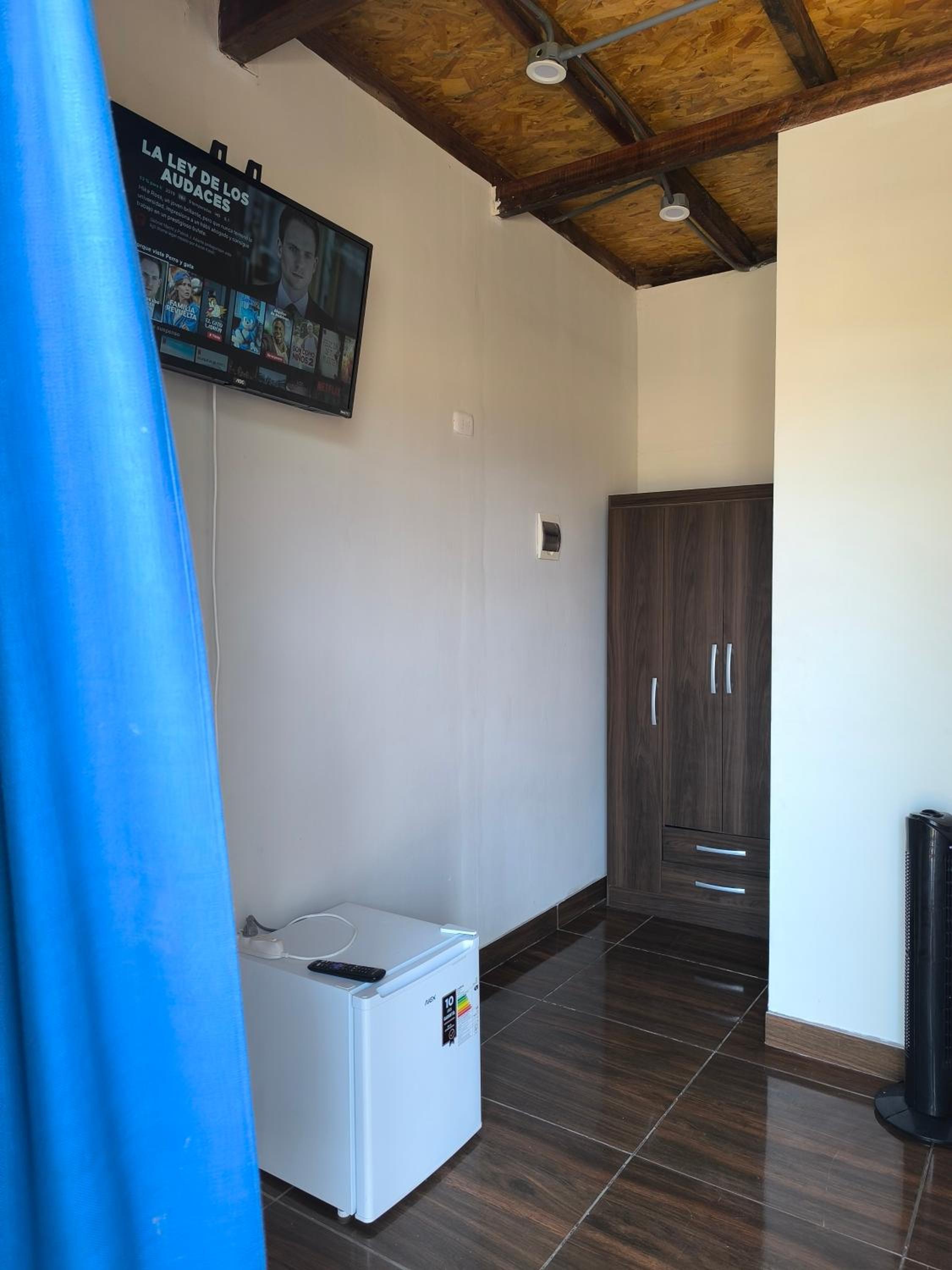 Double Room with Balcony and Sea View photo 3