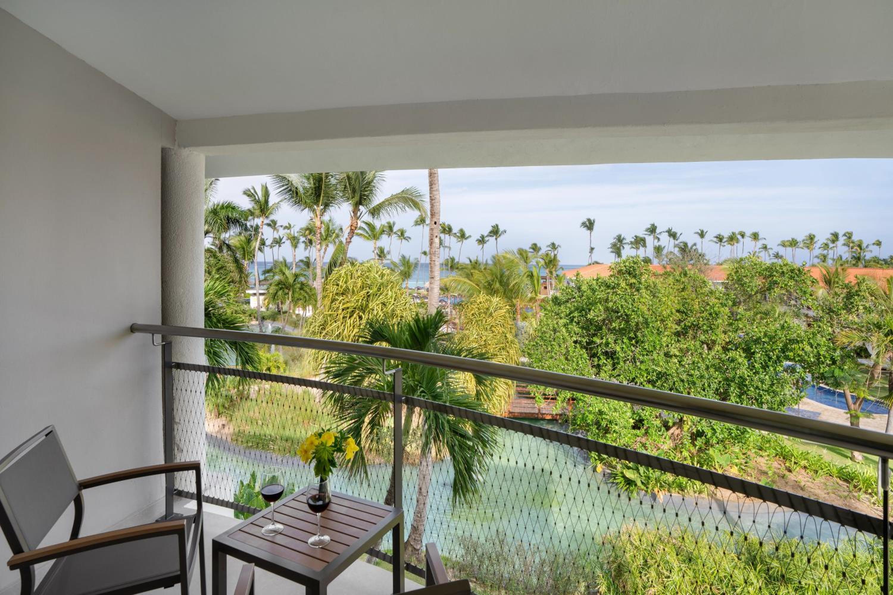 Club Junior Double Suite with Ocean View
