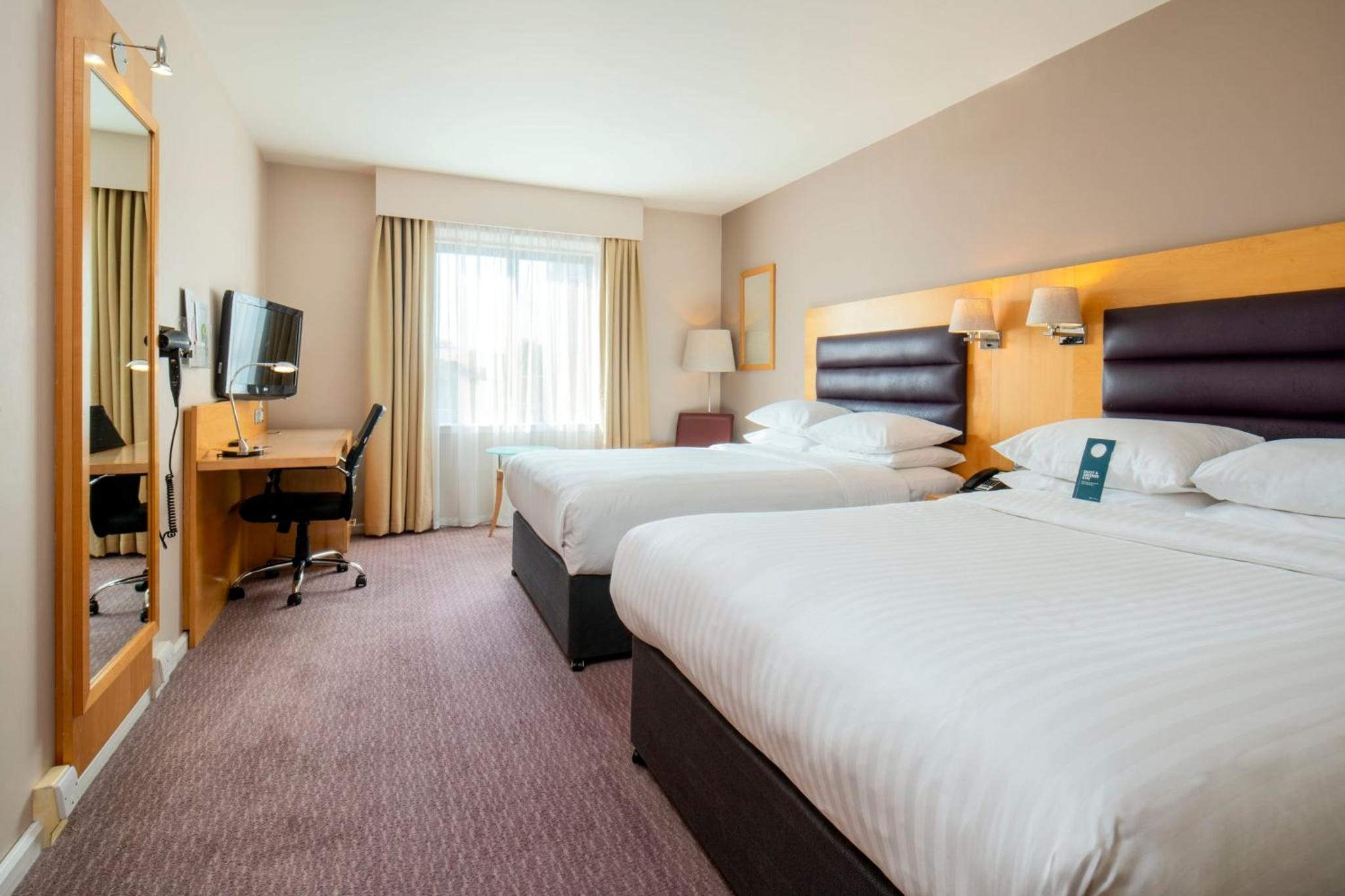 Standard Double Room with Two Double Beds - Photo 13