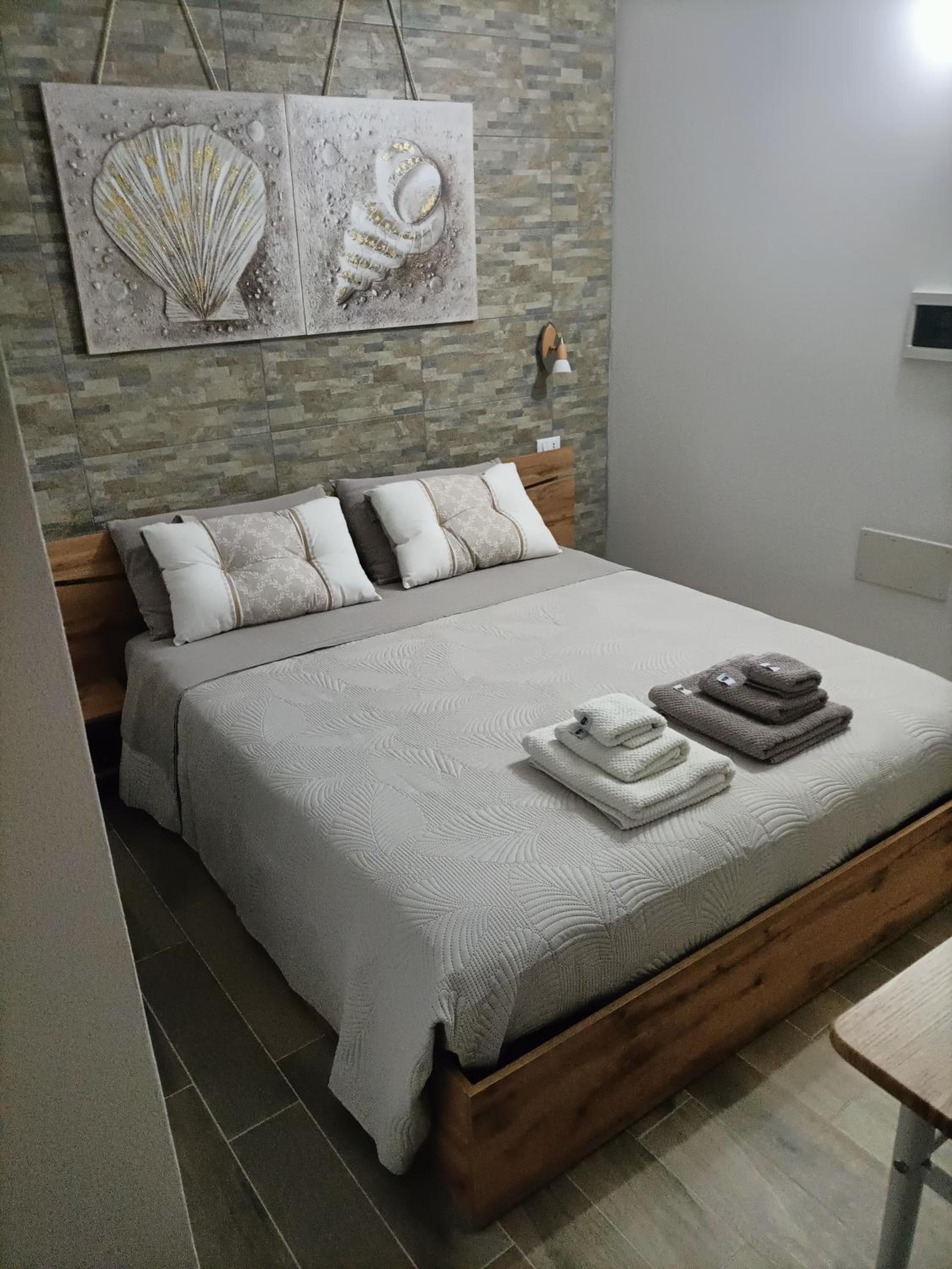 Double Room - Photo 1
