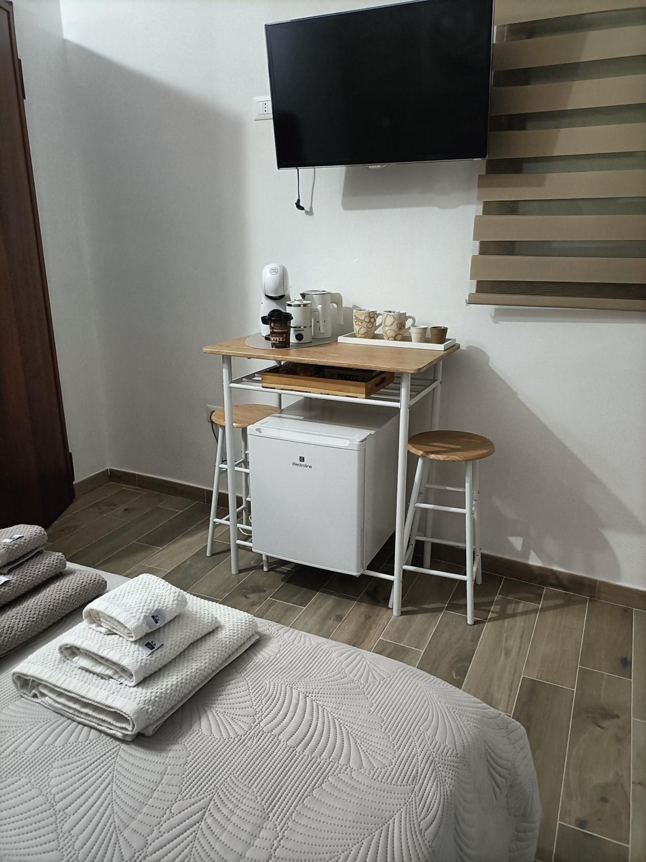 Double Room - Photo 7