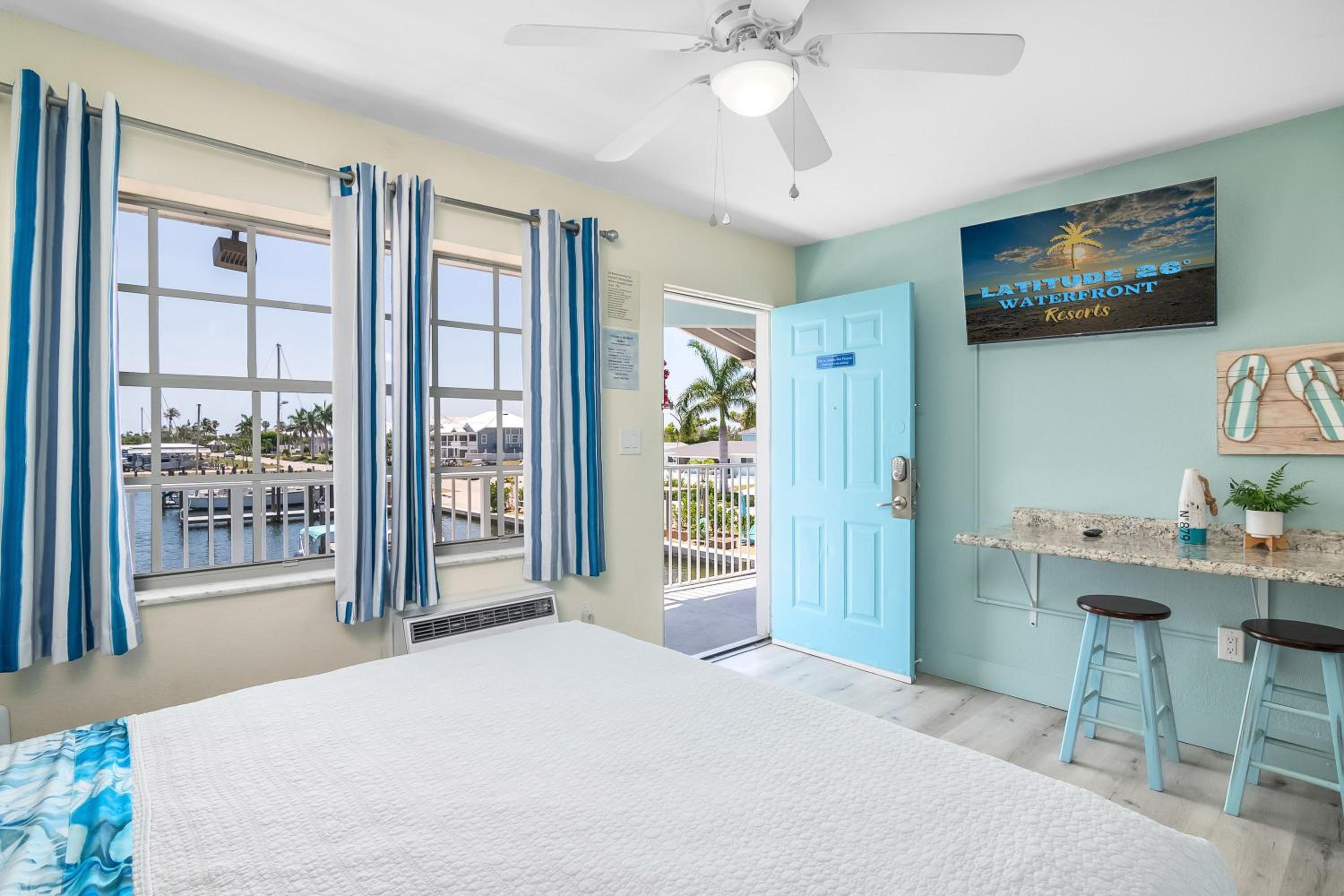 Studio with Sea View