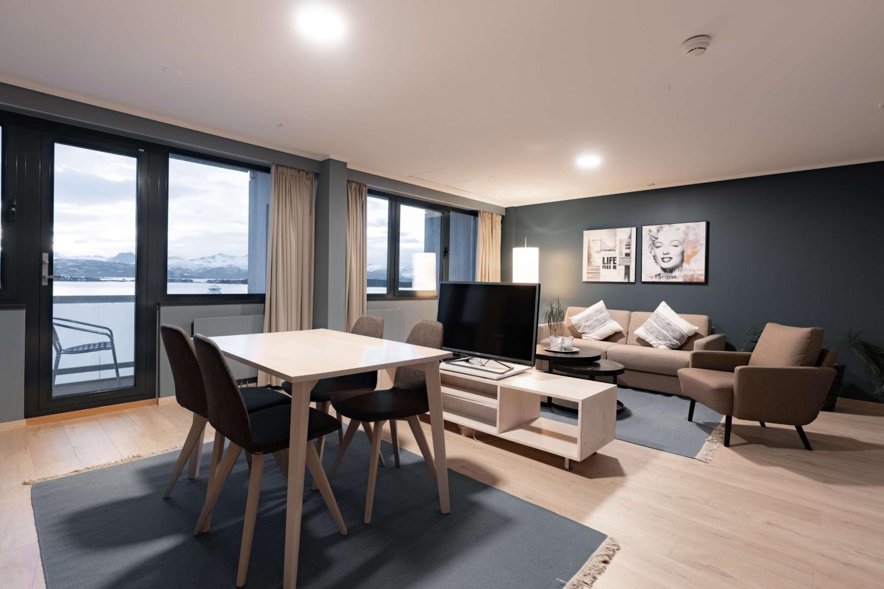 Master Suite - Photo 2