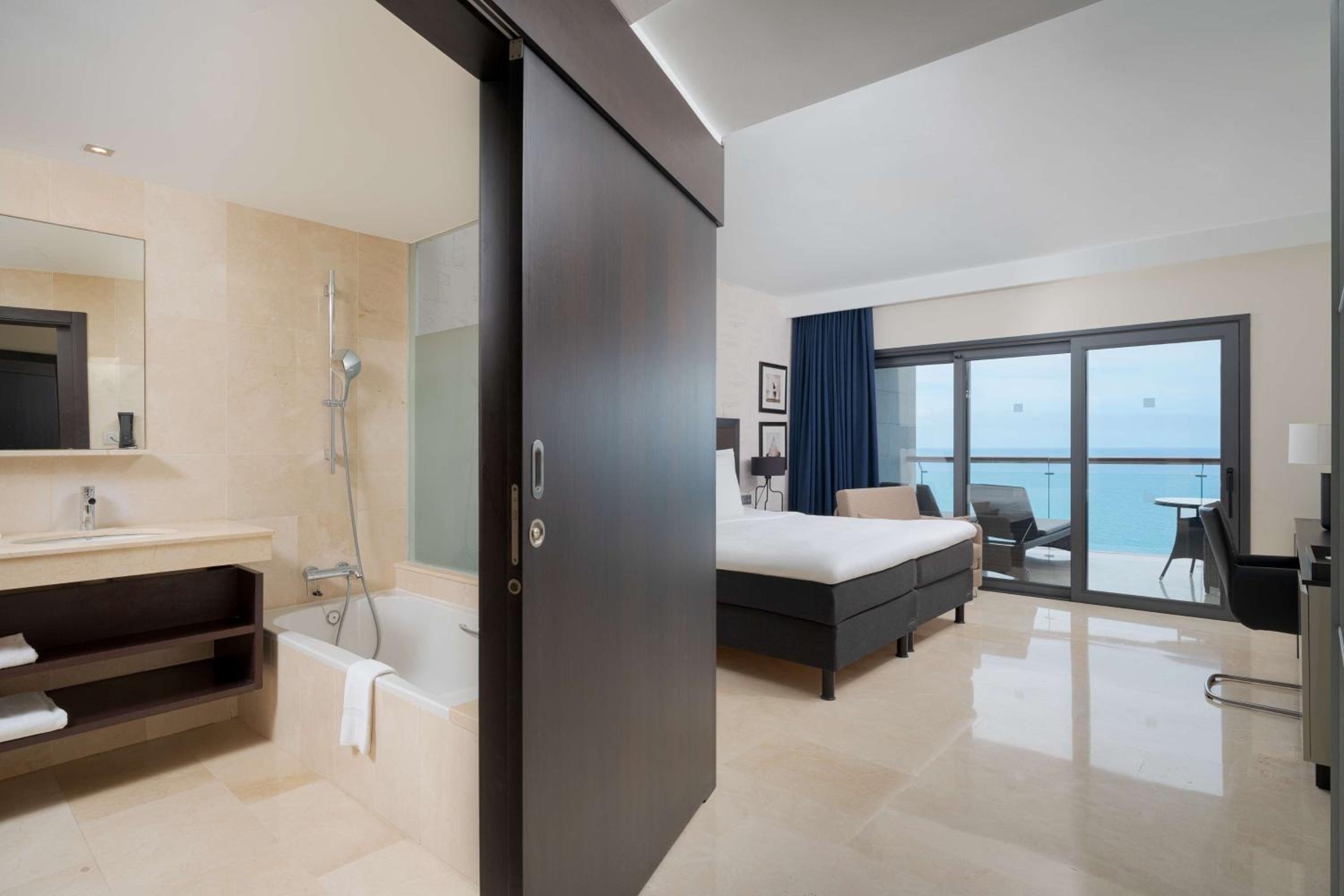 Standard Room with Sea View