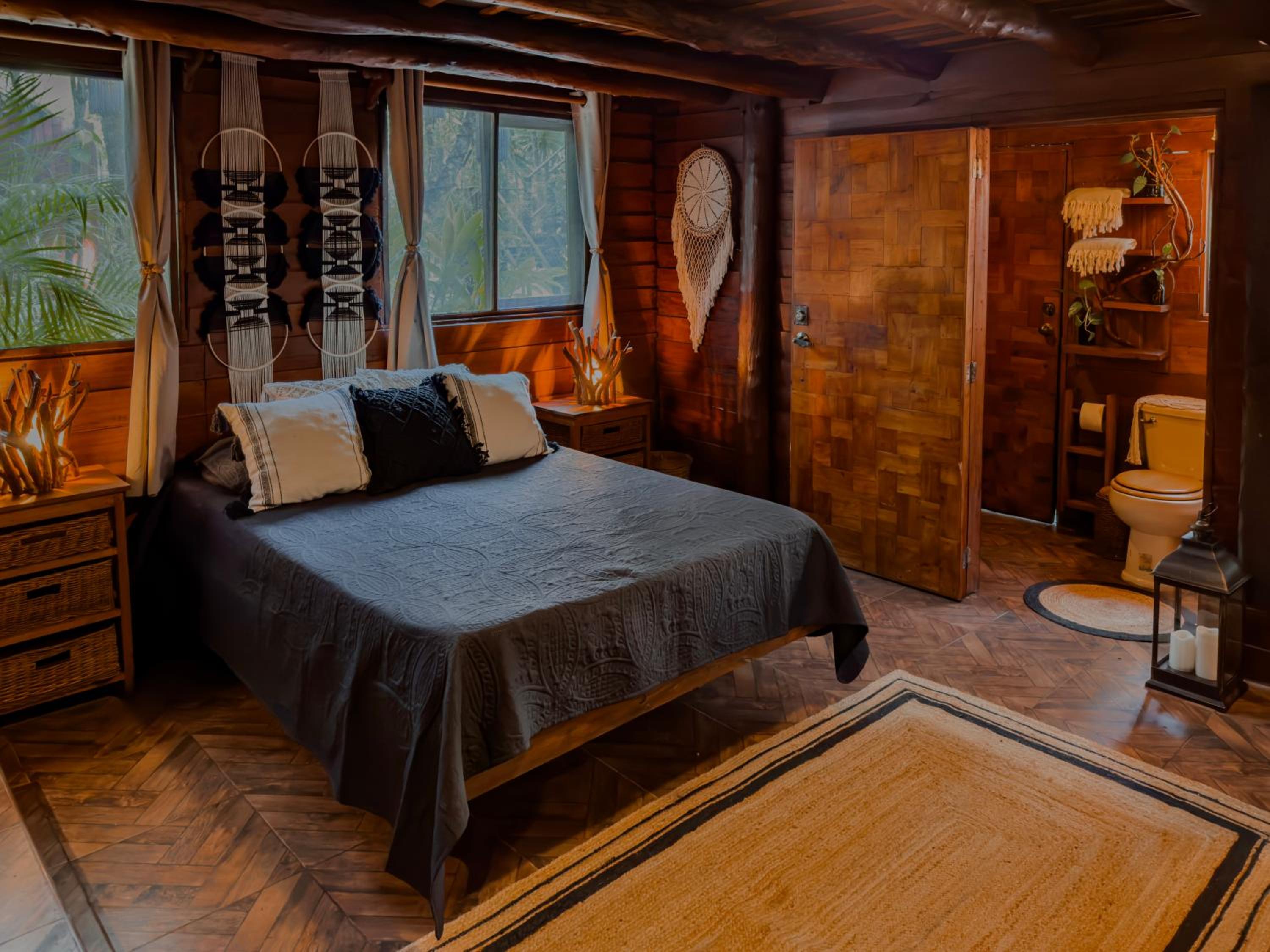 Double Room with Private Bathroom - Photo 6