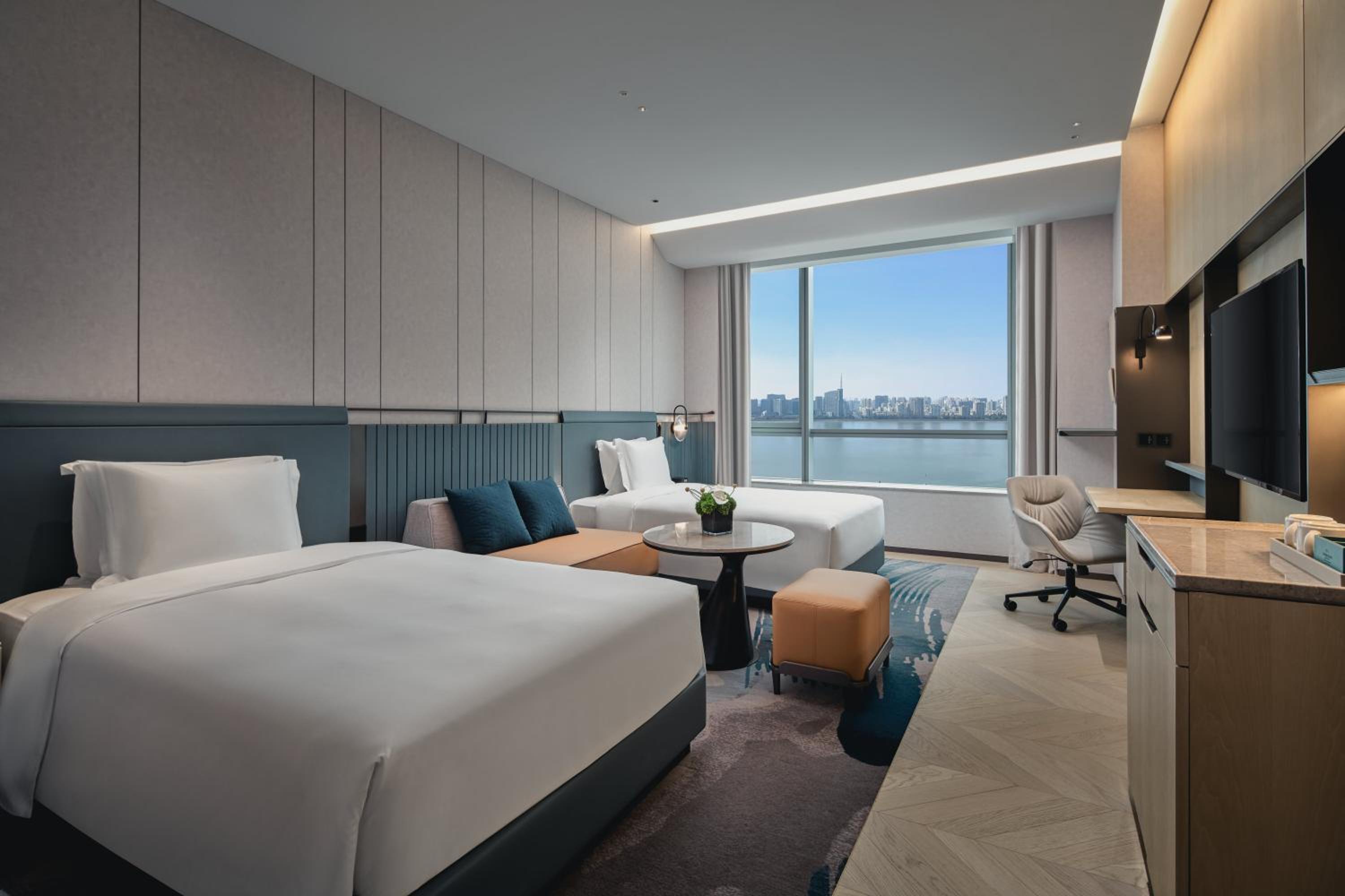 Standard Twin Room with River View photo 3