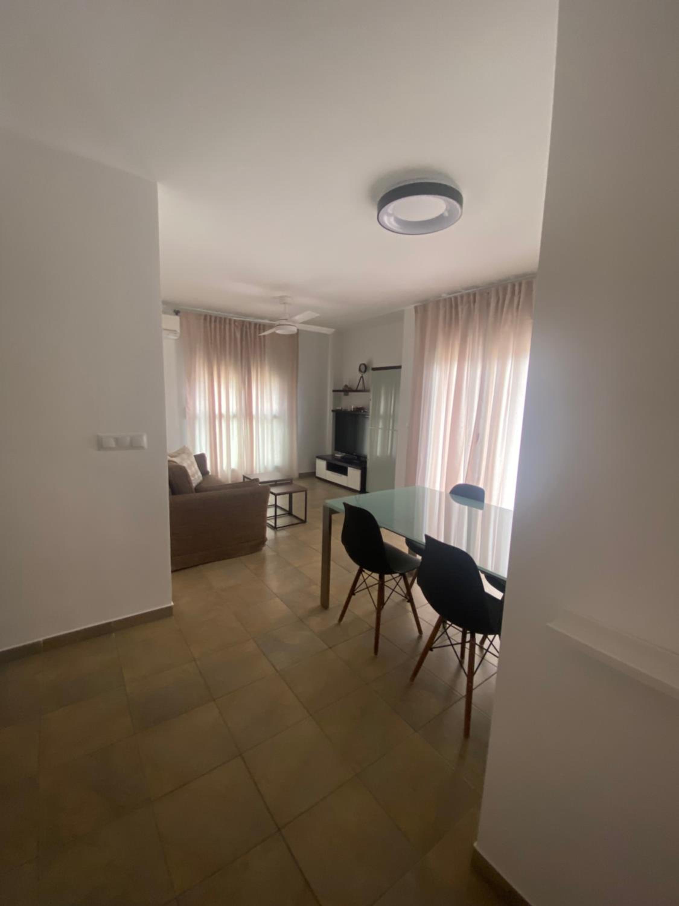 Apartment photo 2