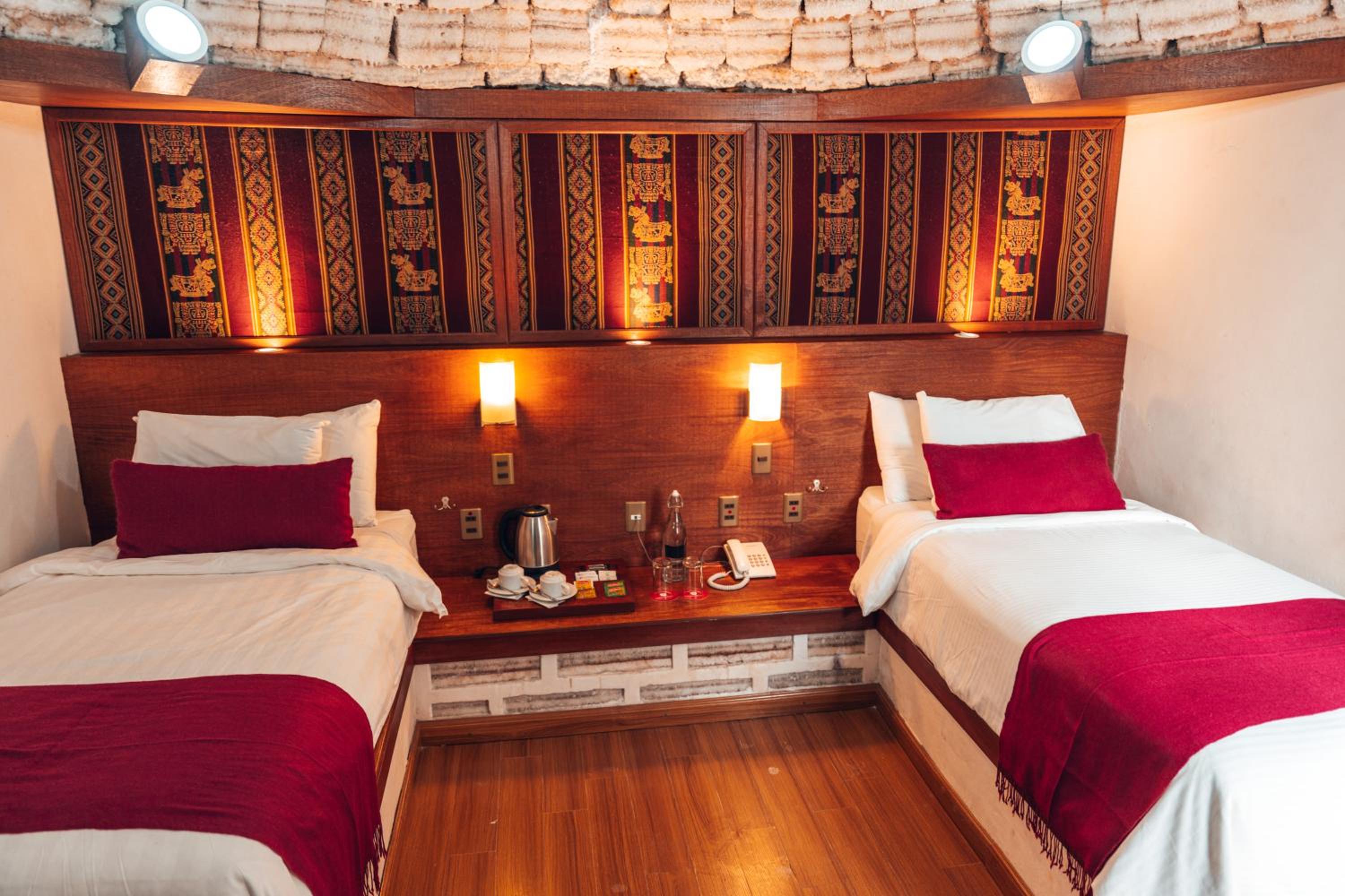 Standard Twin Room photo 2