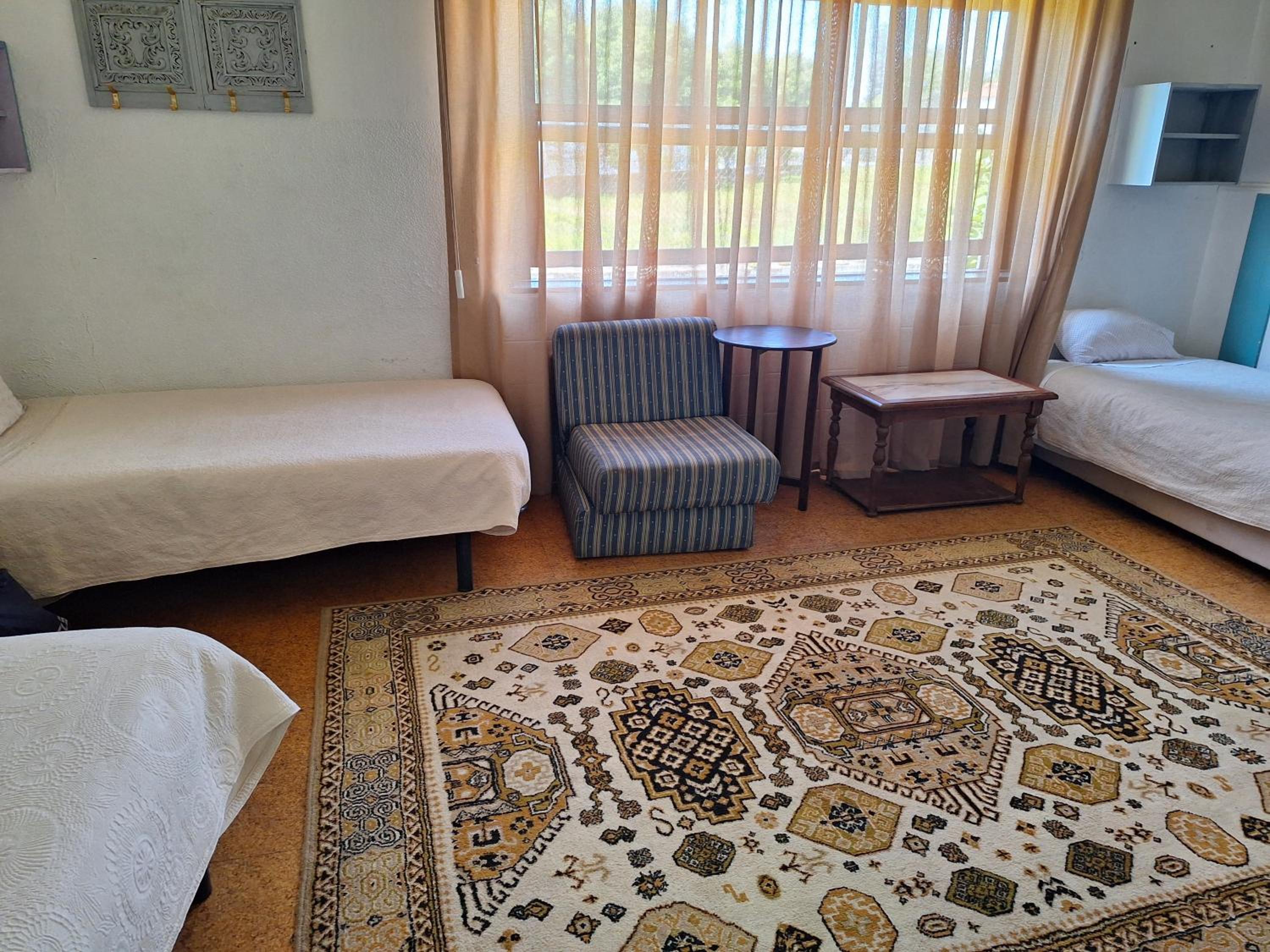 Single Bed in Mixed Dormitory Room photo 1