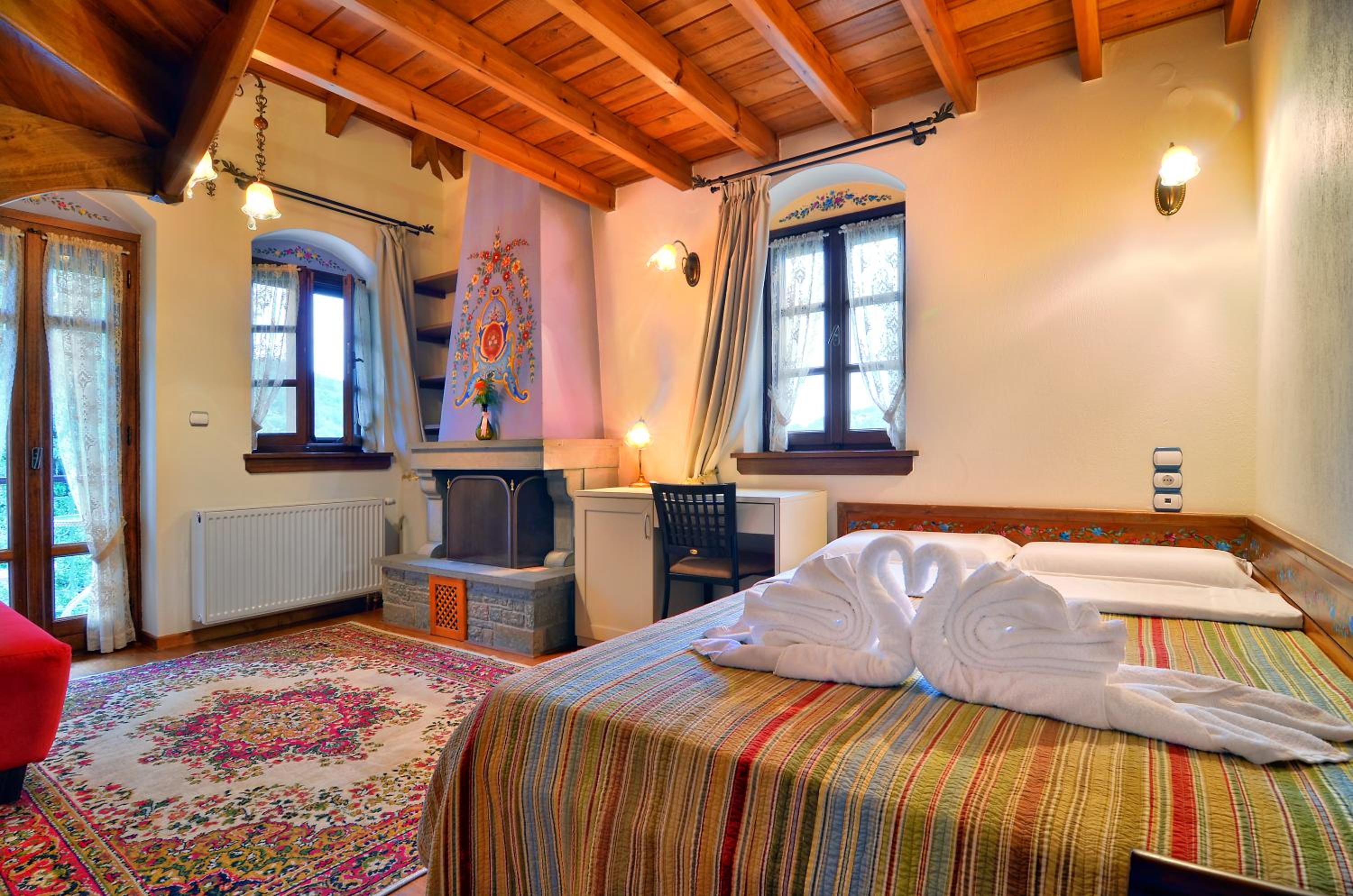Junior Suite with Mountain View - Photo 6