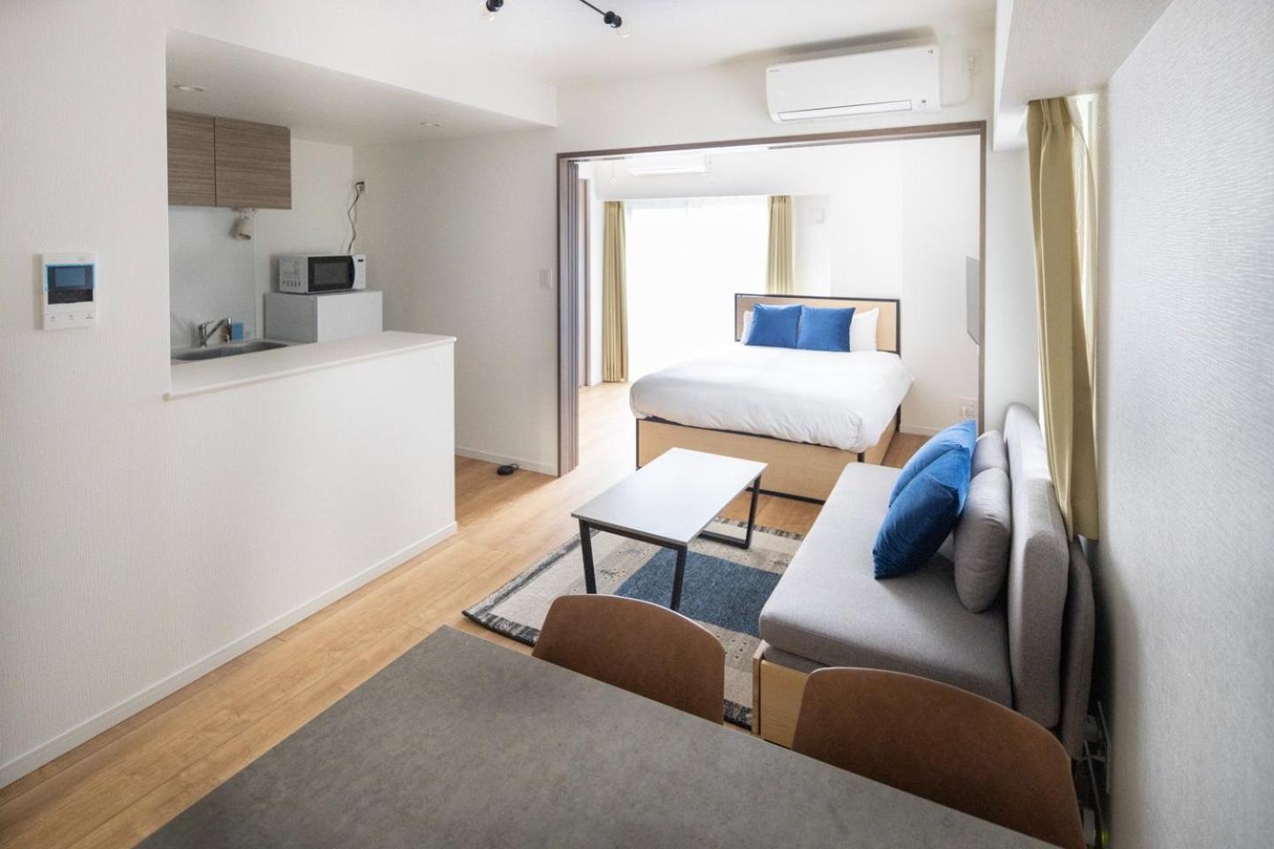 One-Bedroom Apartment photo 2
