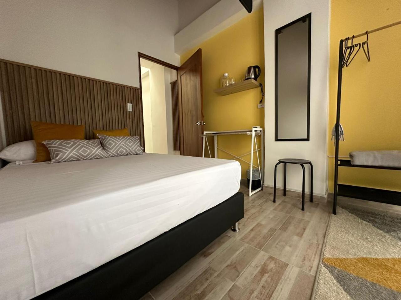 Double Room With Private Bathroom photo 1