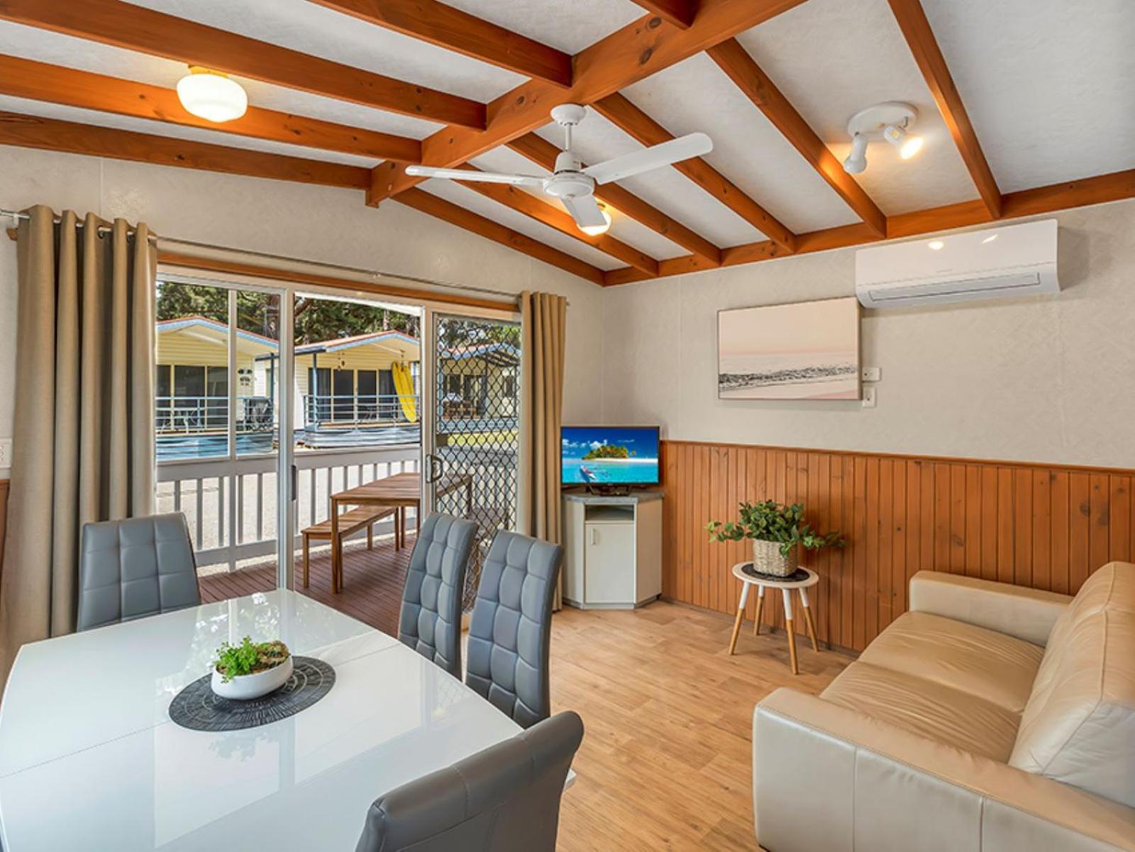 Two-Bedroom Family Villa - Photo 20