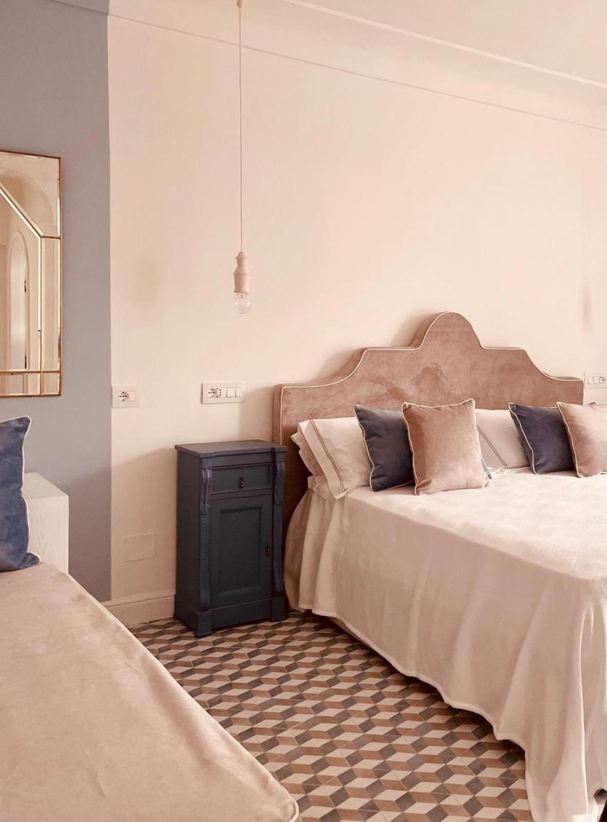 Double Room with Extra Bed - Photo 6