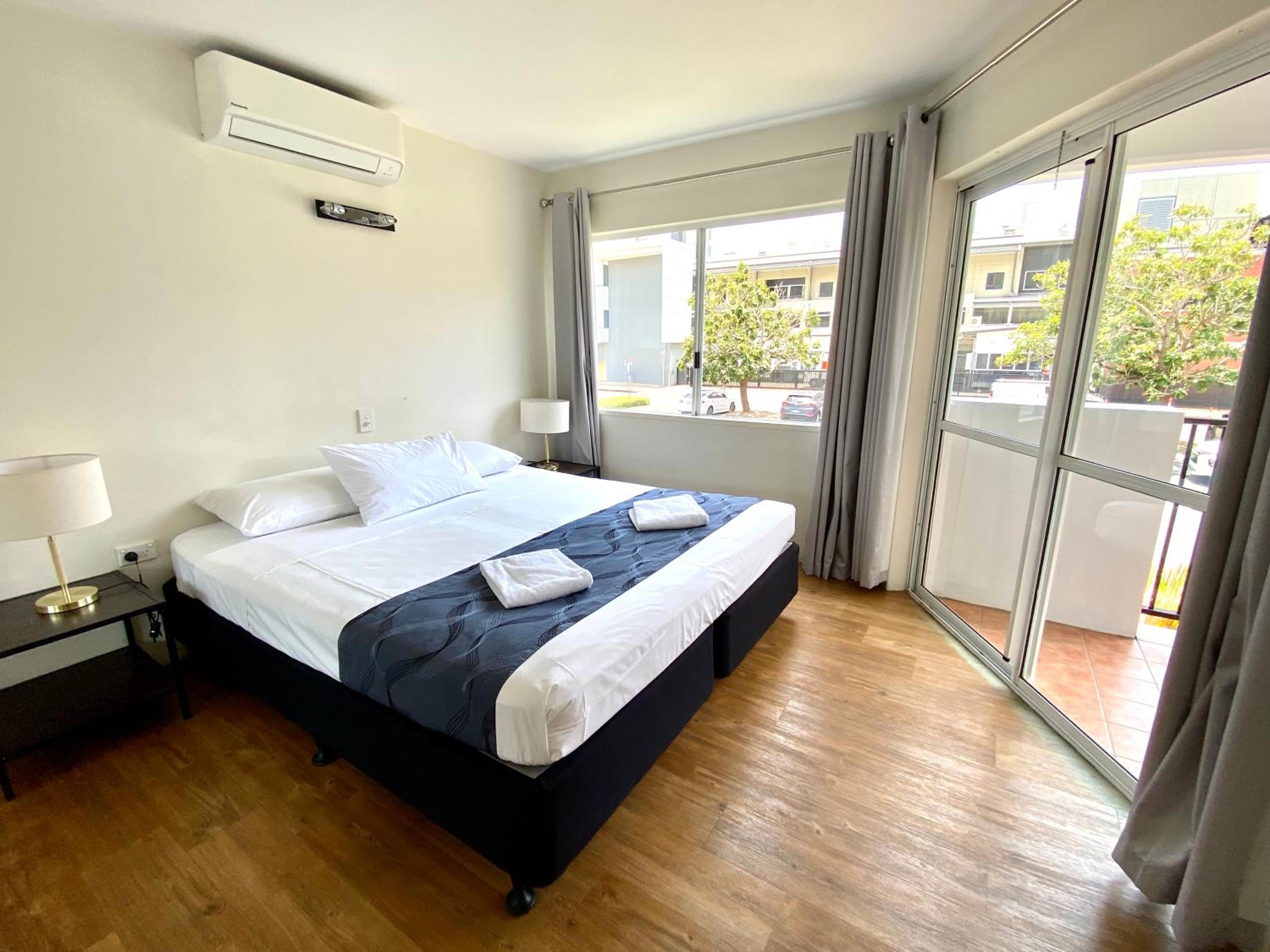 Superior Two-Bedroom Apartment - Photo 10