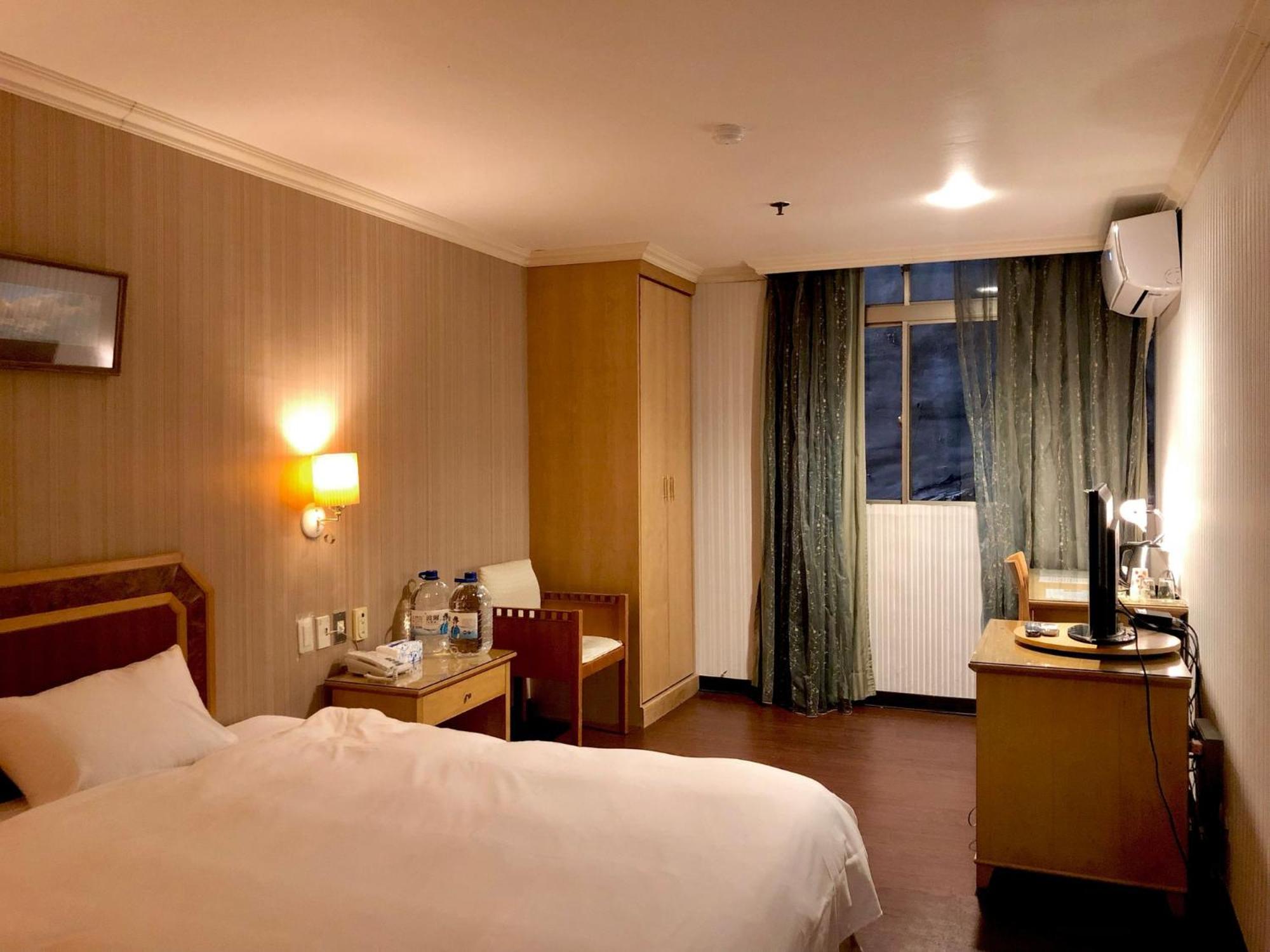 Standard Double Room photo 1