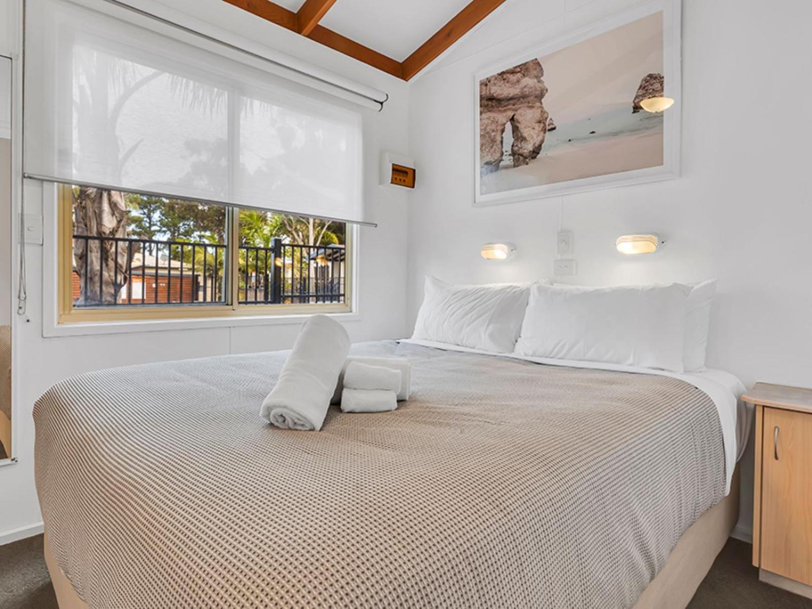 Three-Bedroom Villa with Poolview - Photo 1
