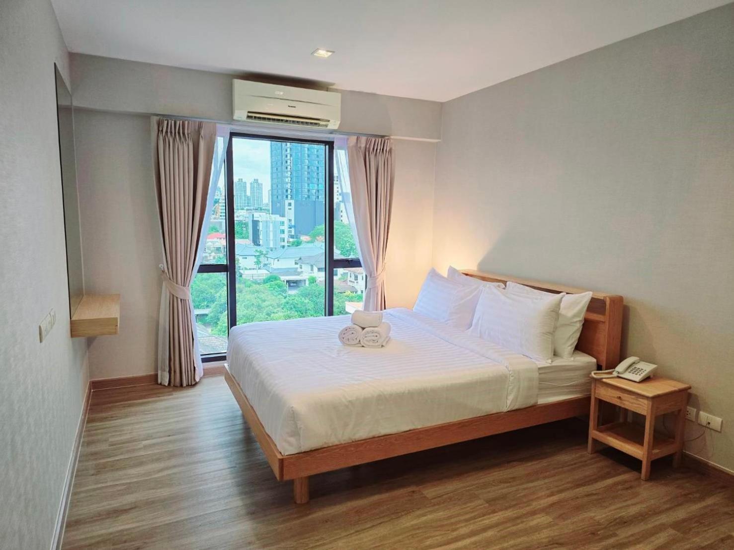 Minimal Grand Suite photo 2