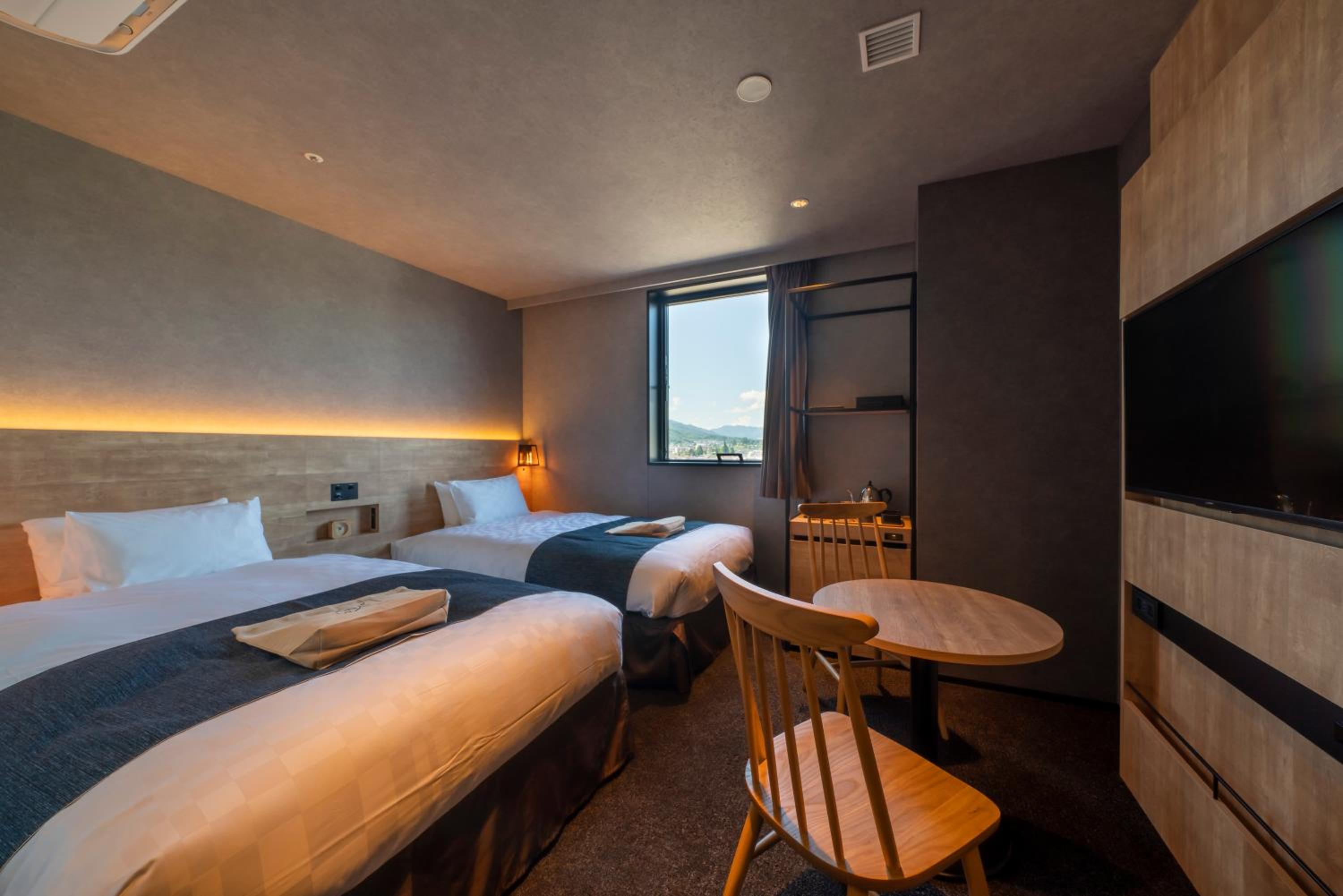 Standard Twin Room - Non Smoking - Photo 1