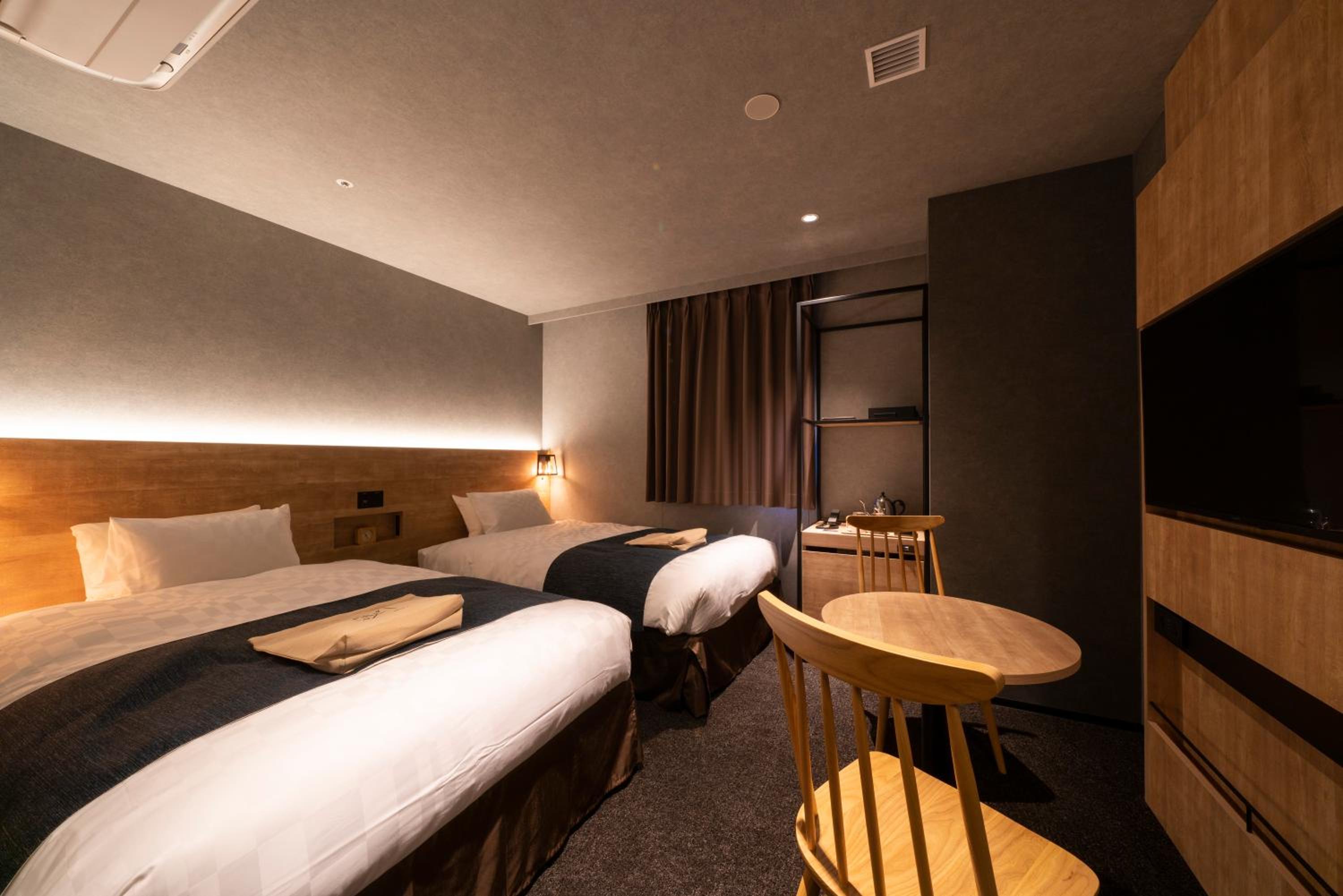 Standard Twin Room - Non Smoking - Photo 2