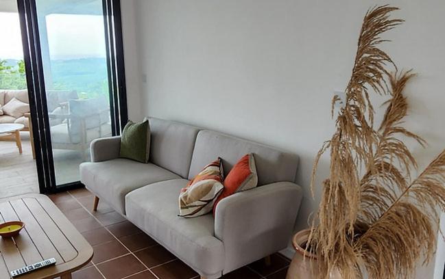 Apartment with Sea View photo 3