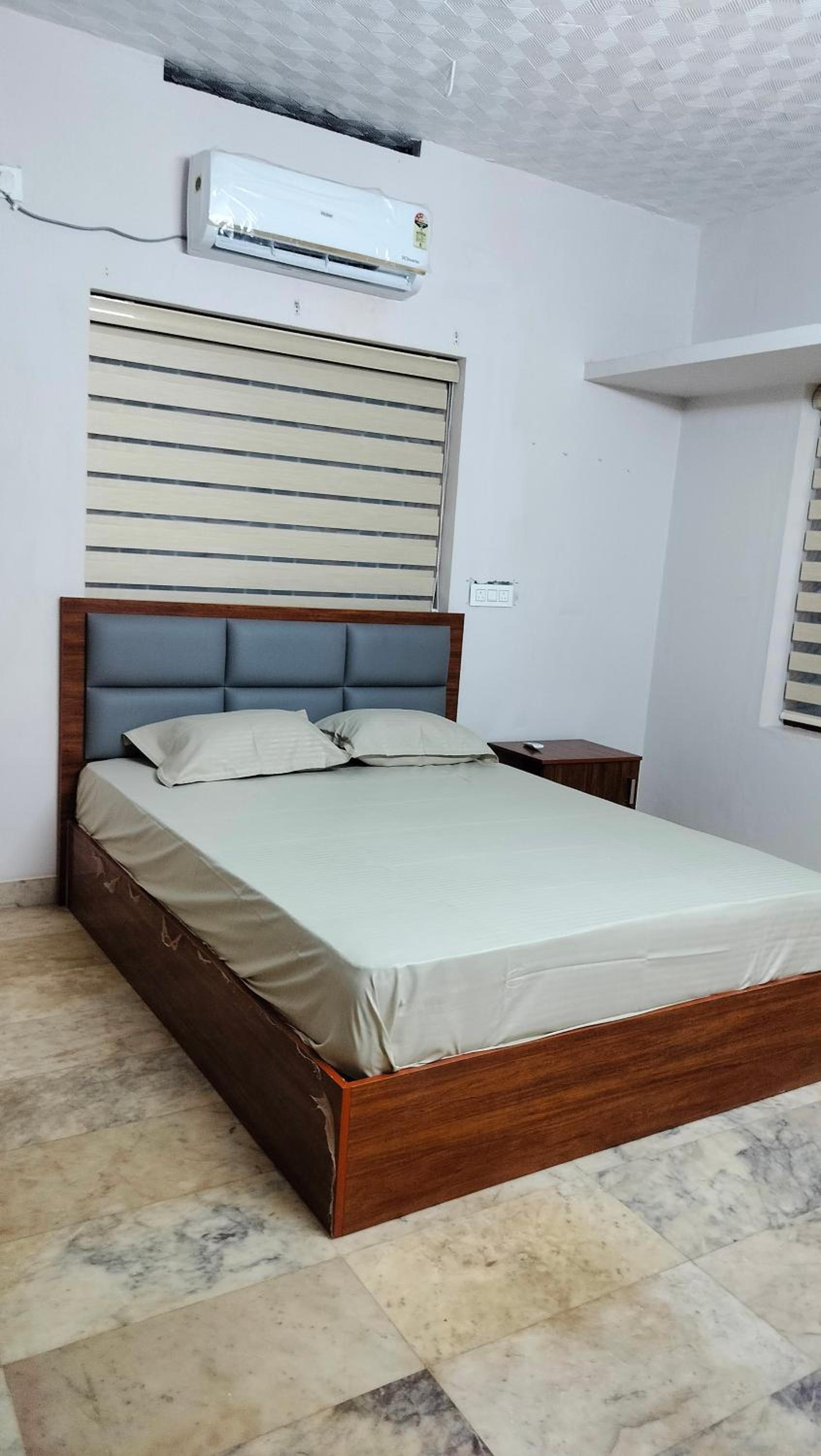 Four-Bedroom House photo 1