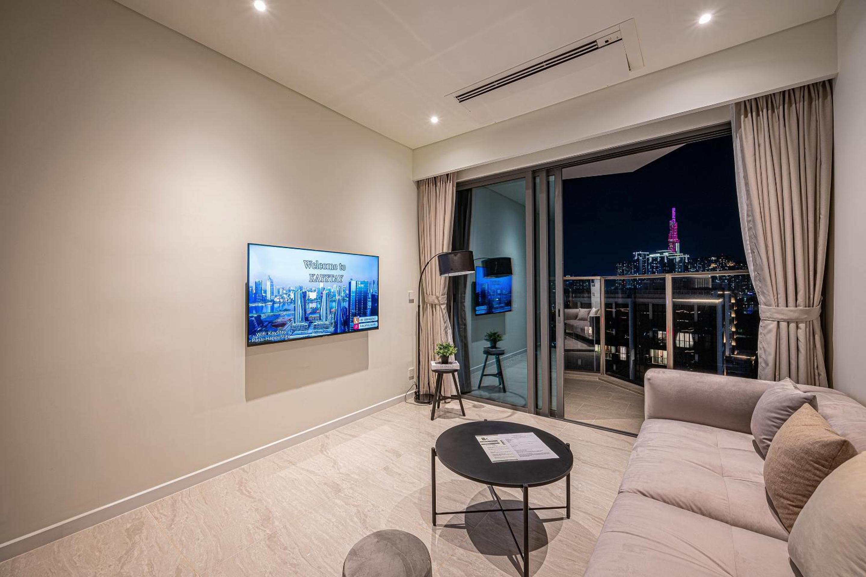 Two-Bedroom Deluxe Apartment with Harbor View photo 3