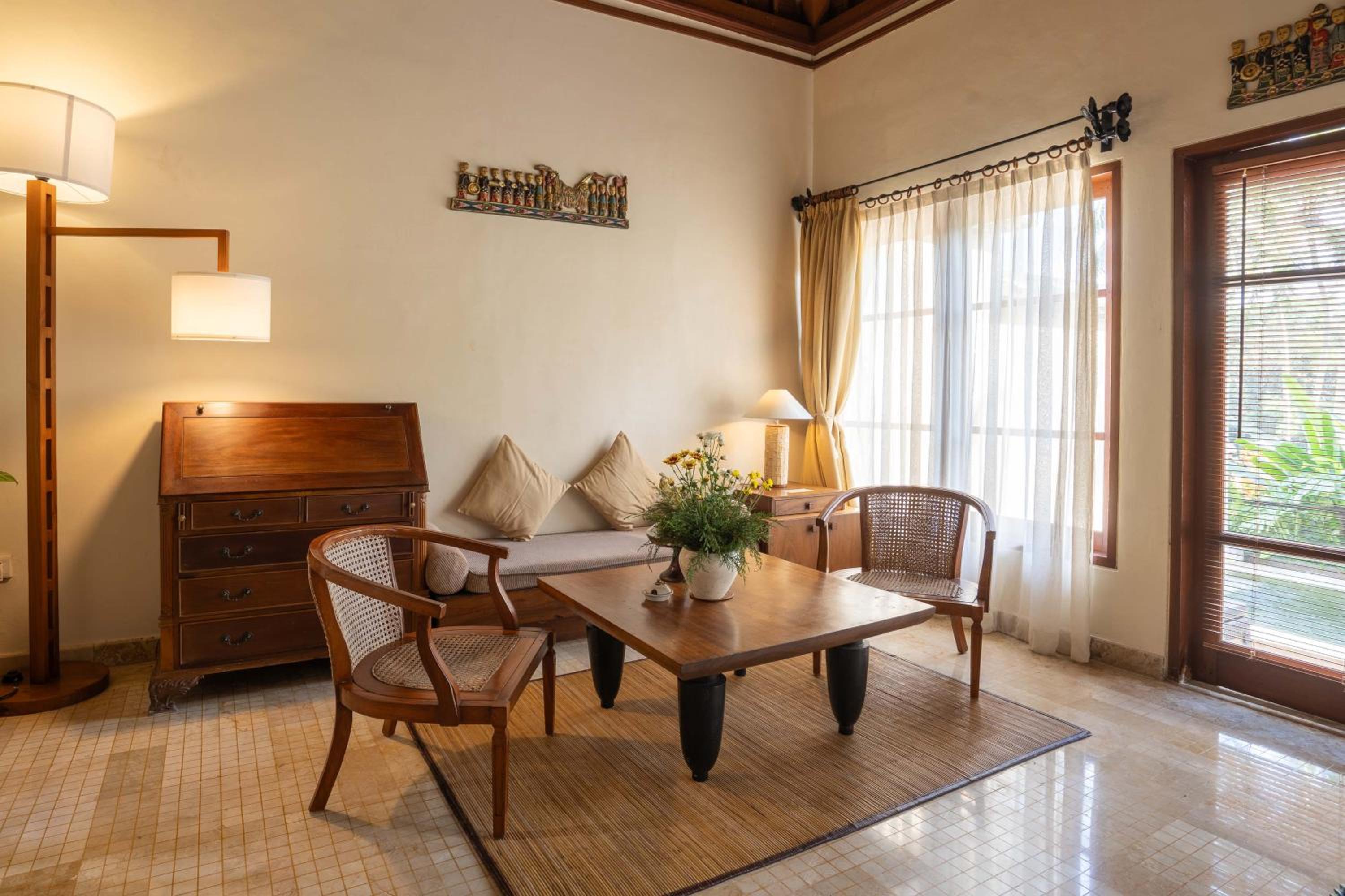 One-Bedroom Pool Villa with Garden View - Photo 7