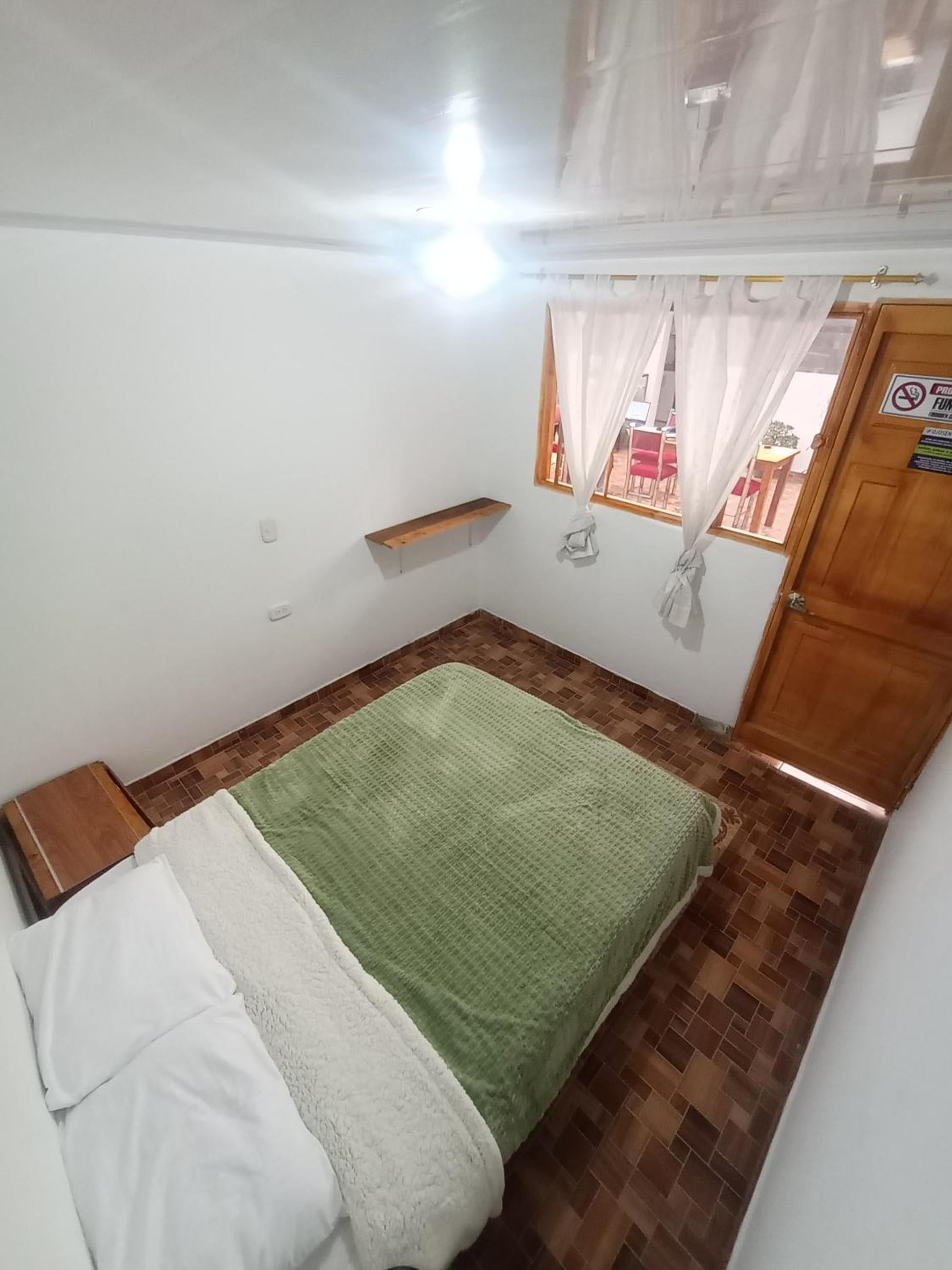 Standard Double Room with Shared Bathroom photo 1