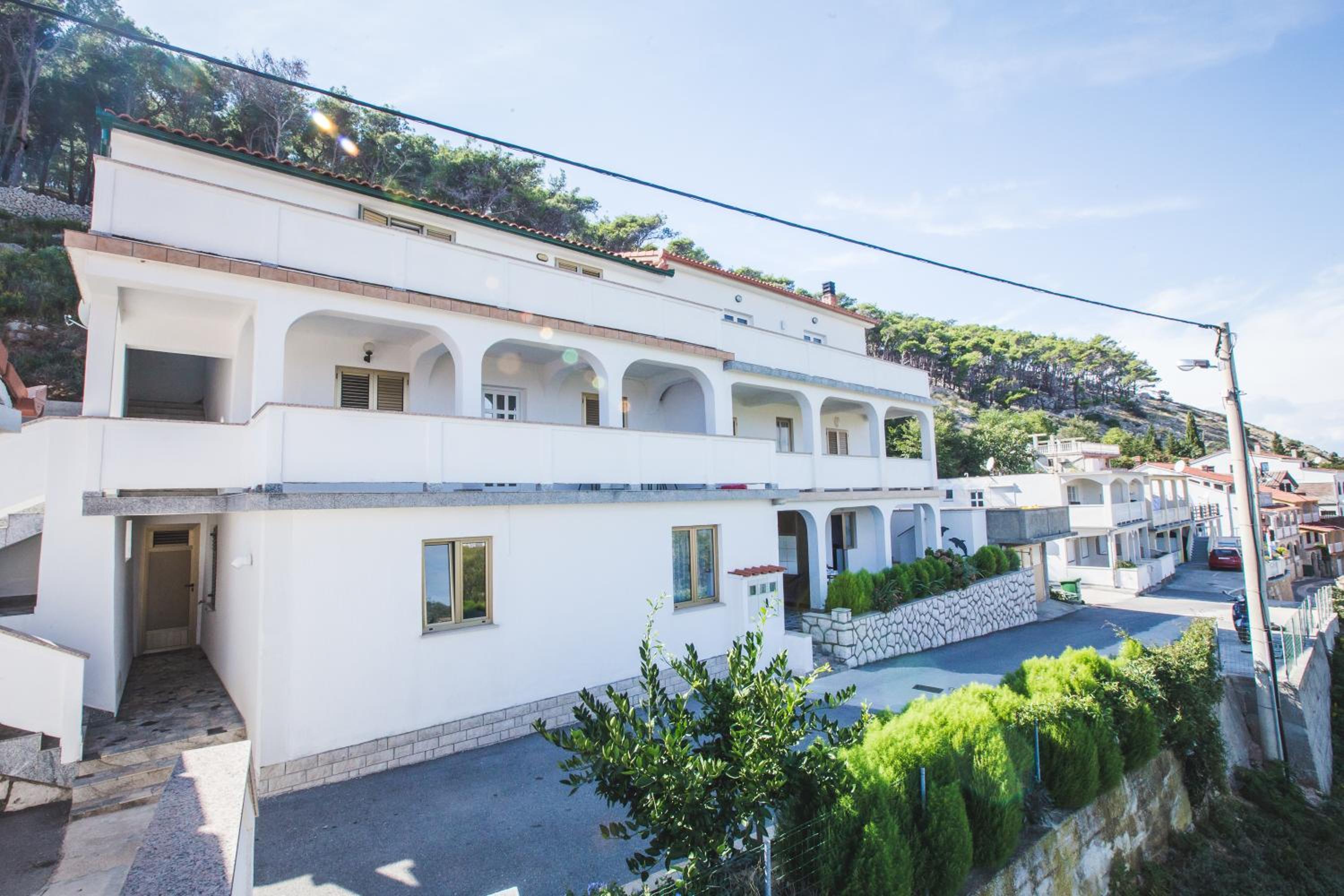 One-Bedroom Apartment with Sea View photo 3