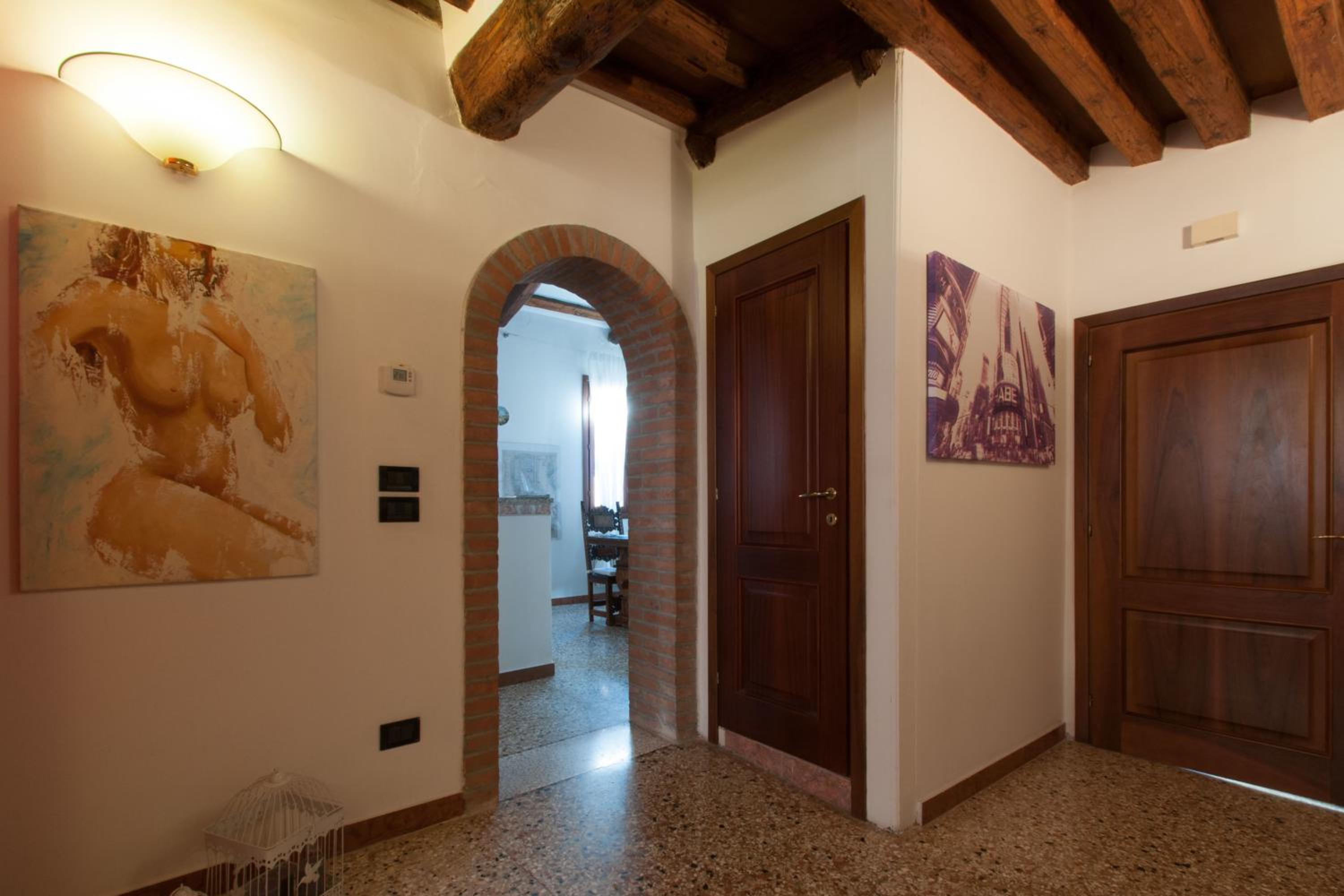 Giuffa photo 2