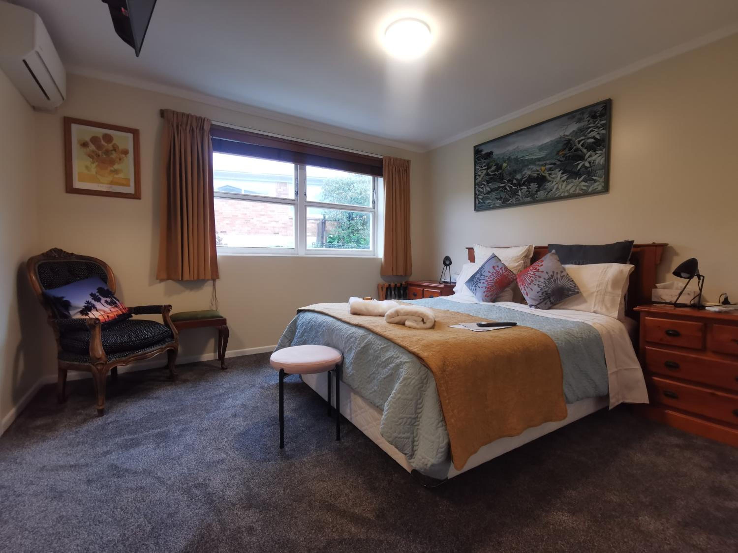Queen Room with garden view photo 1