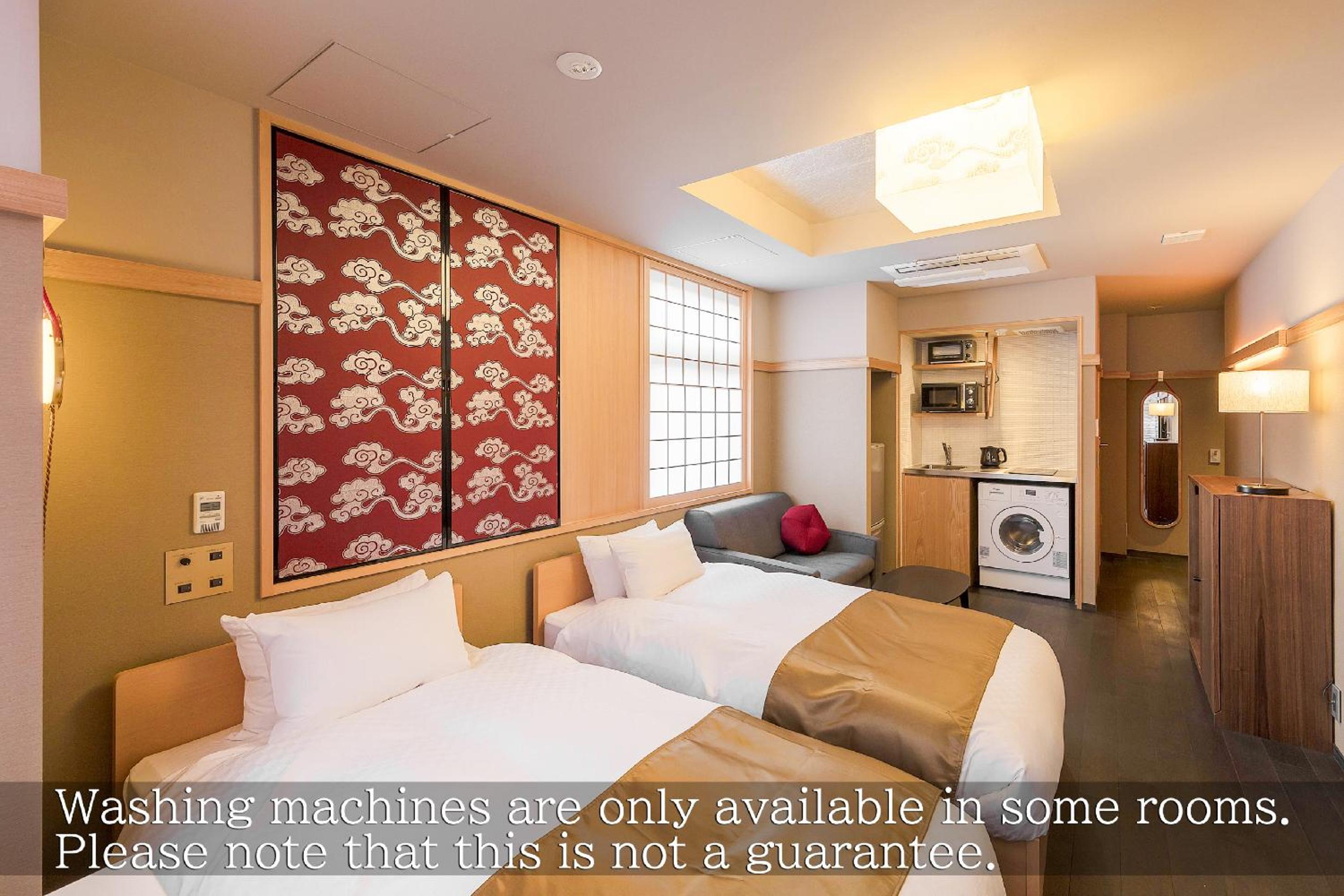 Superior Twin Room with Sofa Bed and Kitchen - Non-Smoking