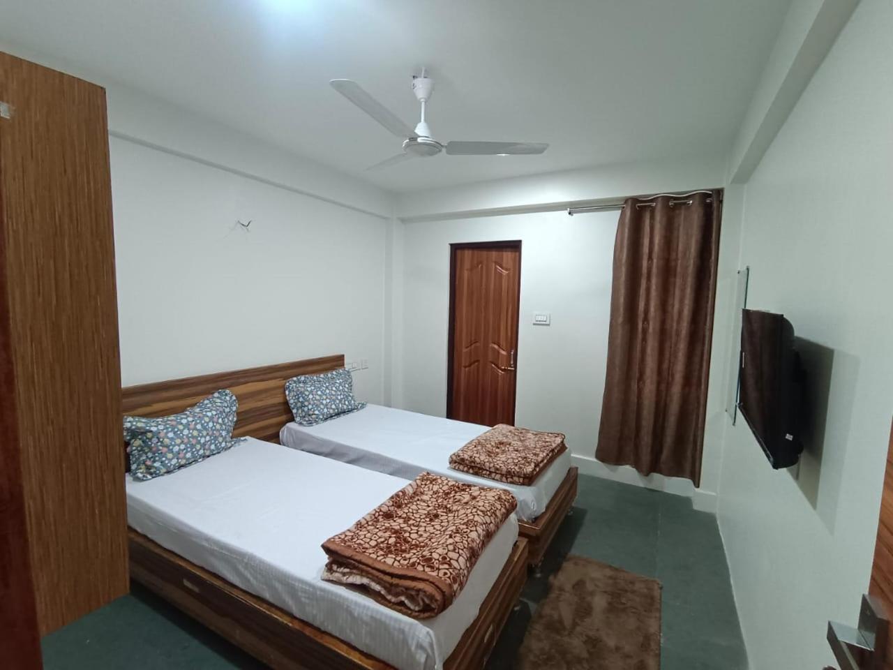 Deluxe Twin Room photo 2