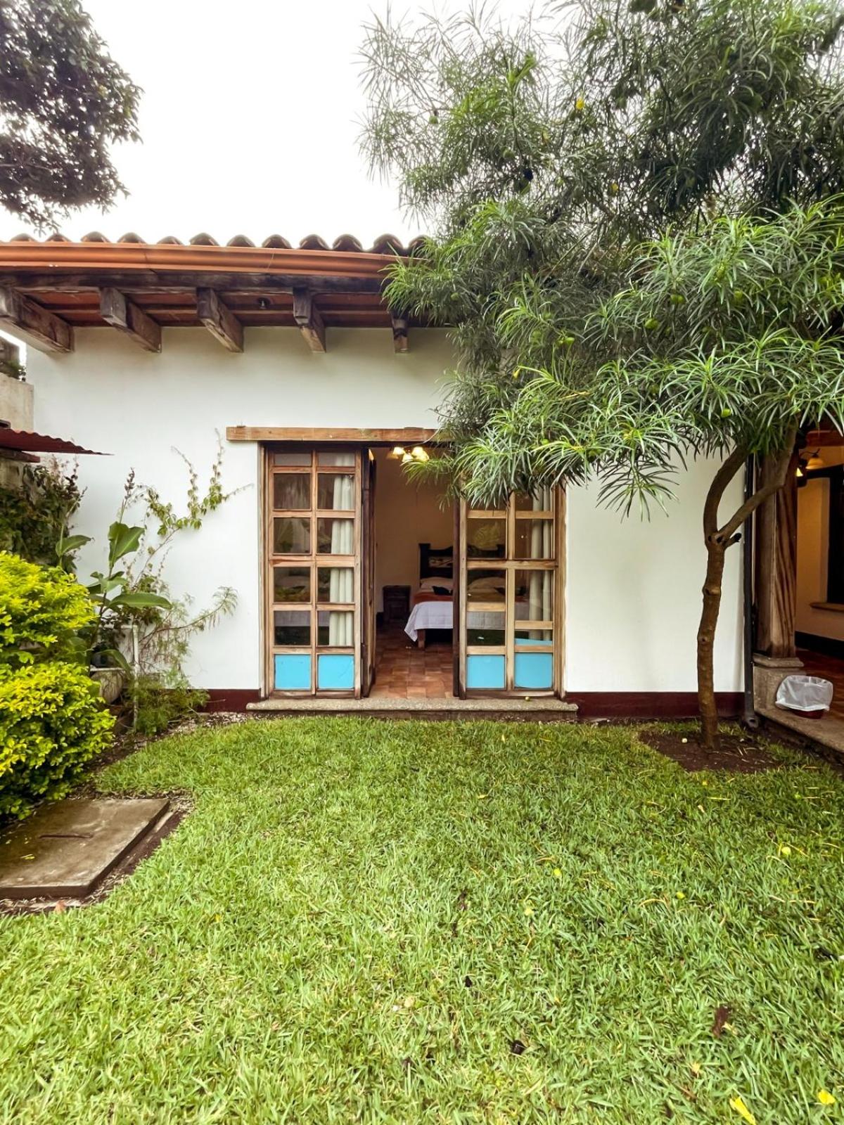 Twin Room with Garden View photo 3