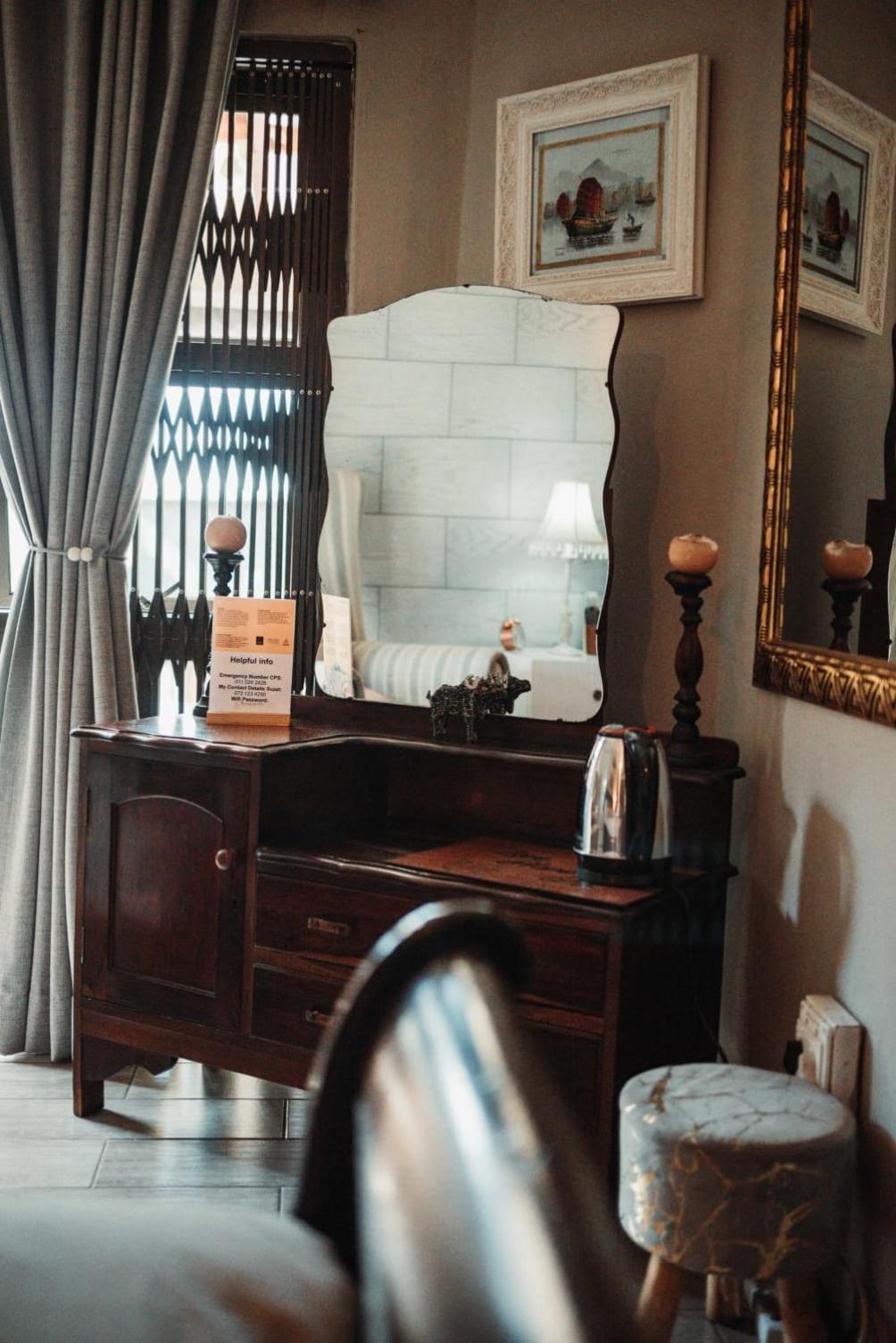 Deluxe Double Room with Shower - Photo 55