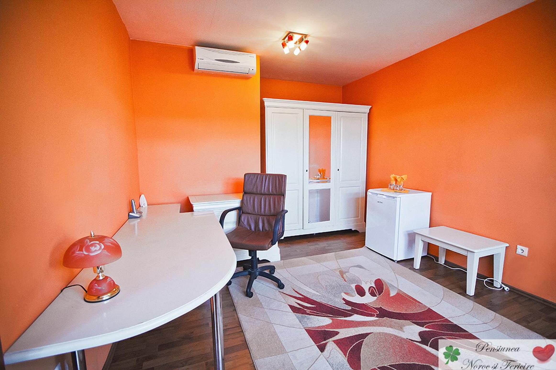 Apartment - Photo 1