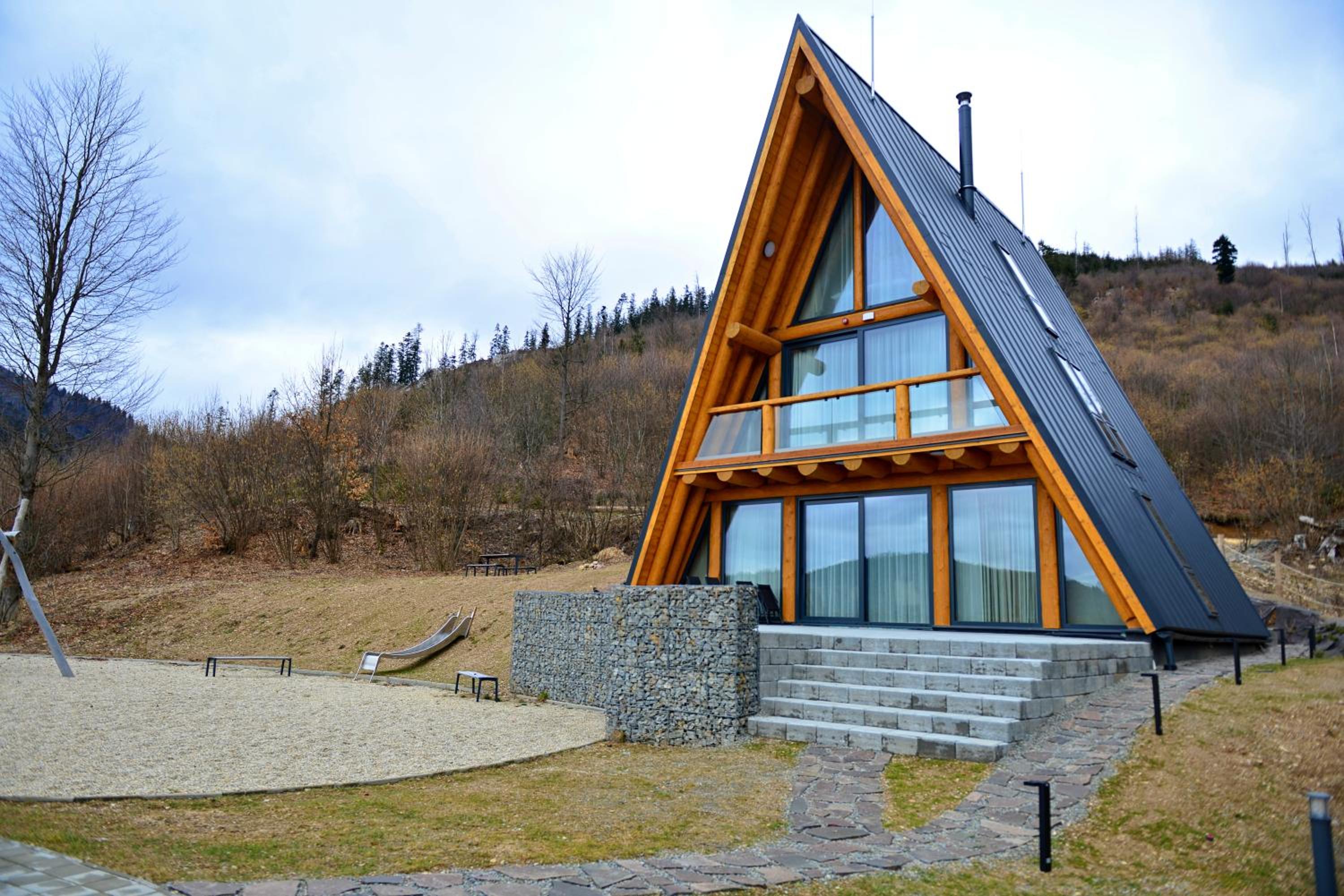 Three-Bedroom Chalet photo 2