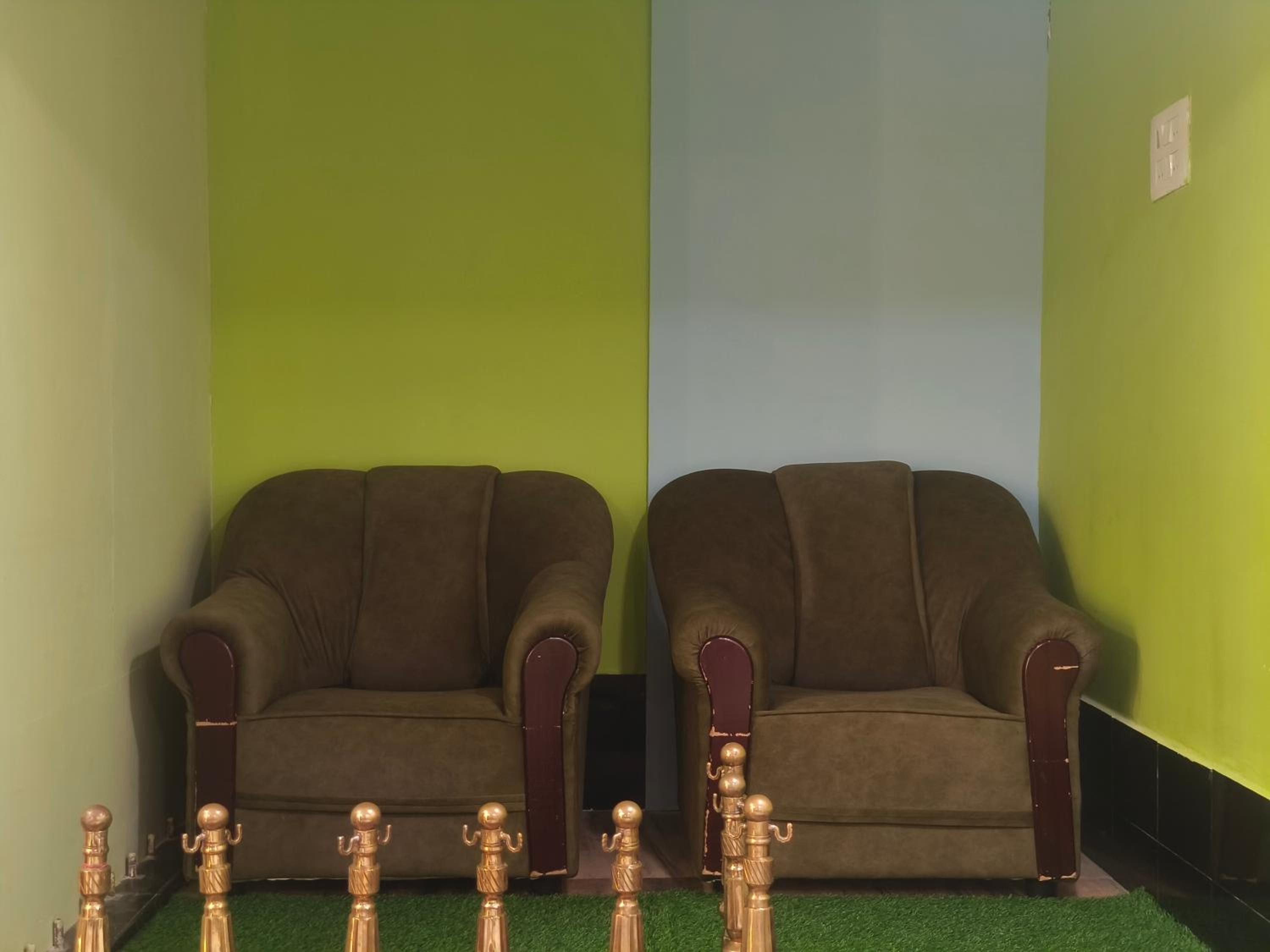Suite - Photo 5