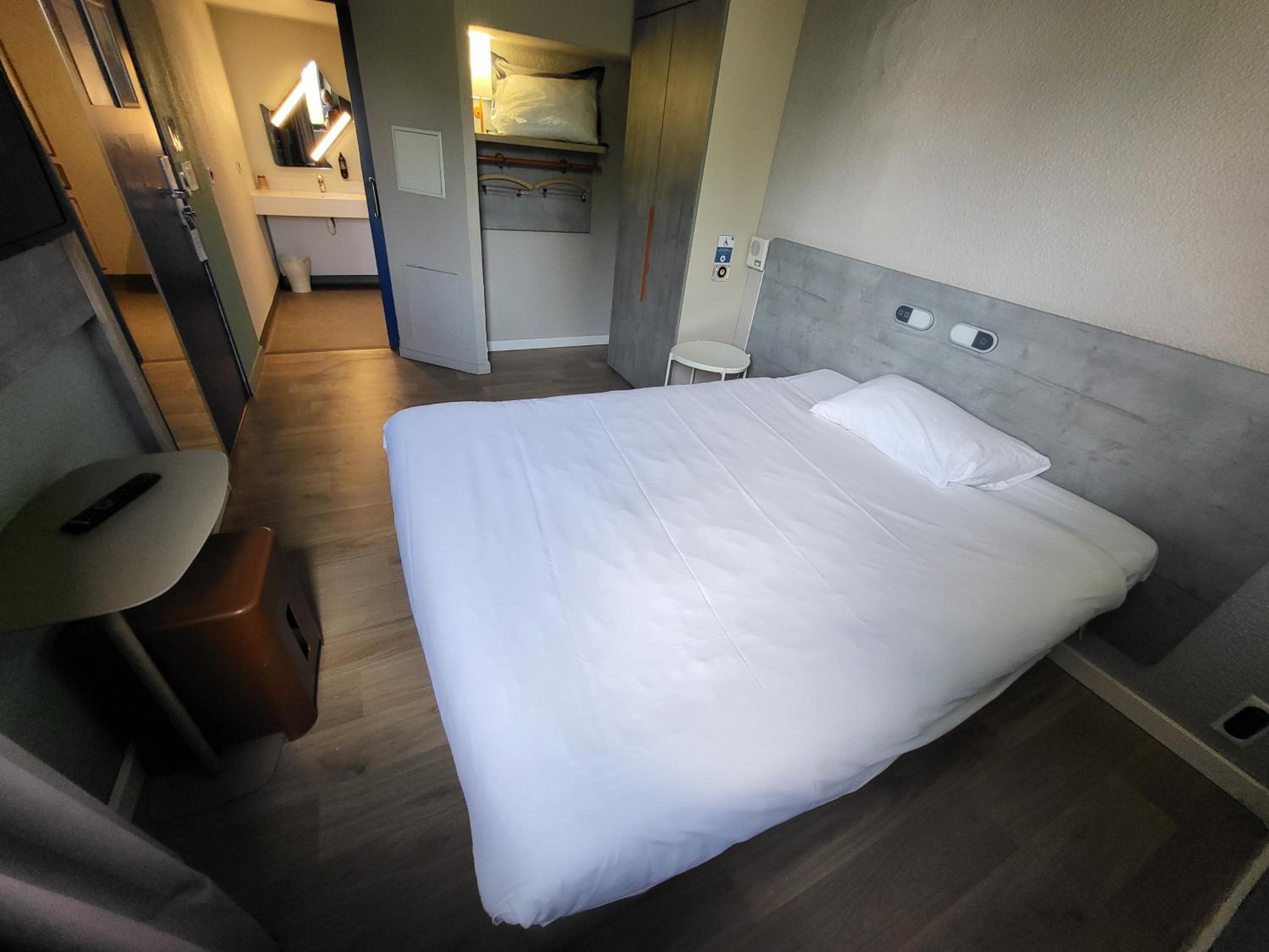 Single Room - Disability Access - Photo 1