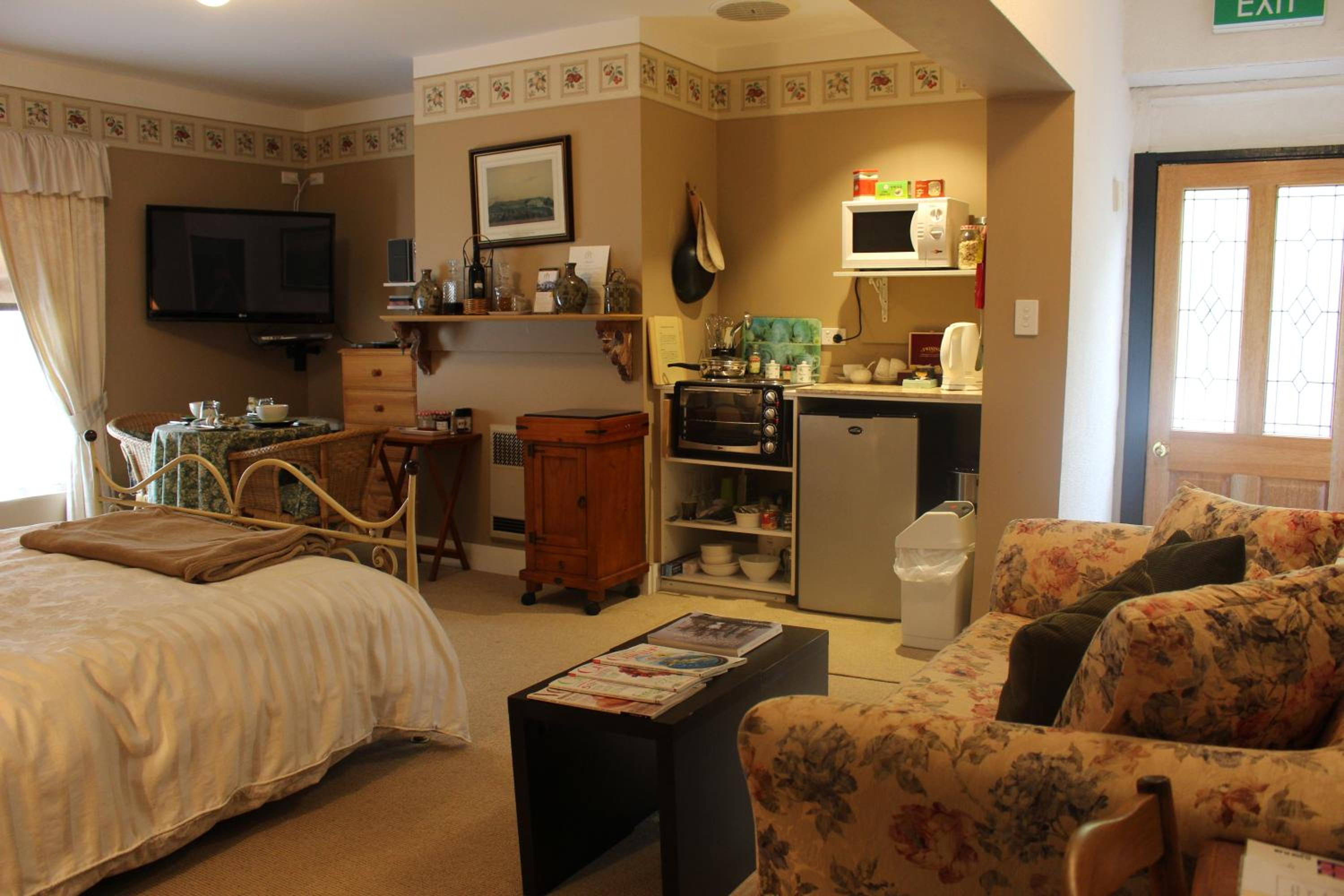 One-Bedroom Suite - Turnbull