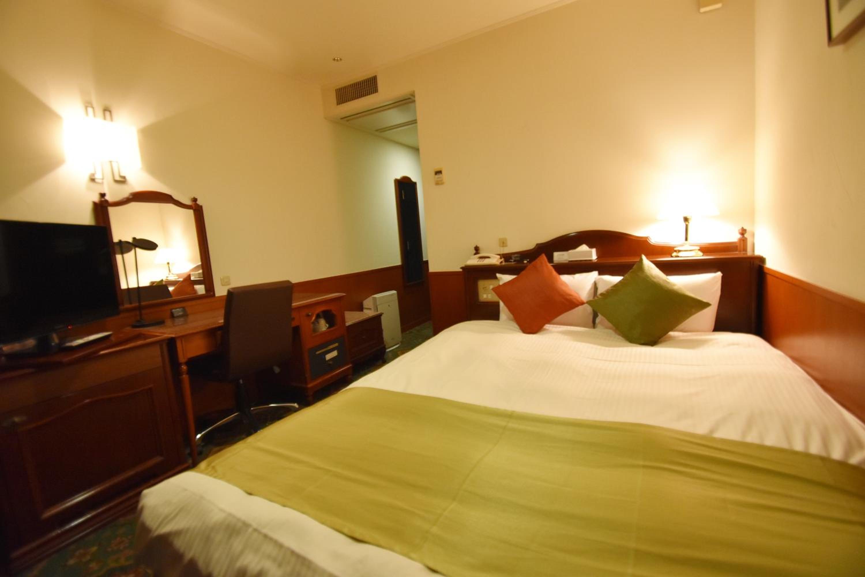 Standard Double Room - Smoking photo 1